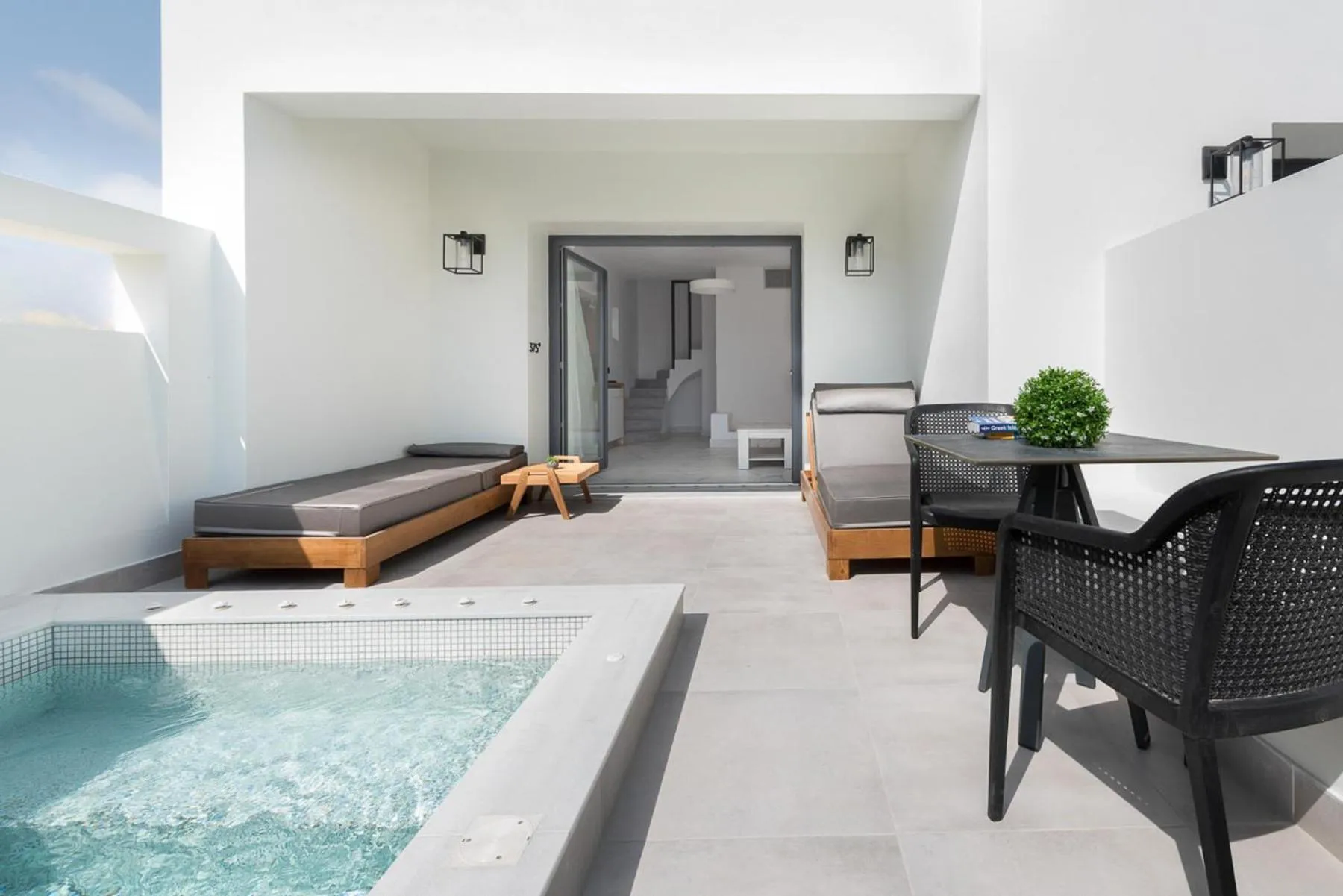 Patio in Karat Suites