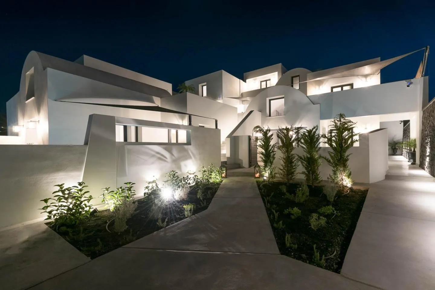 Property building in Karat Suites