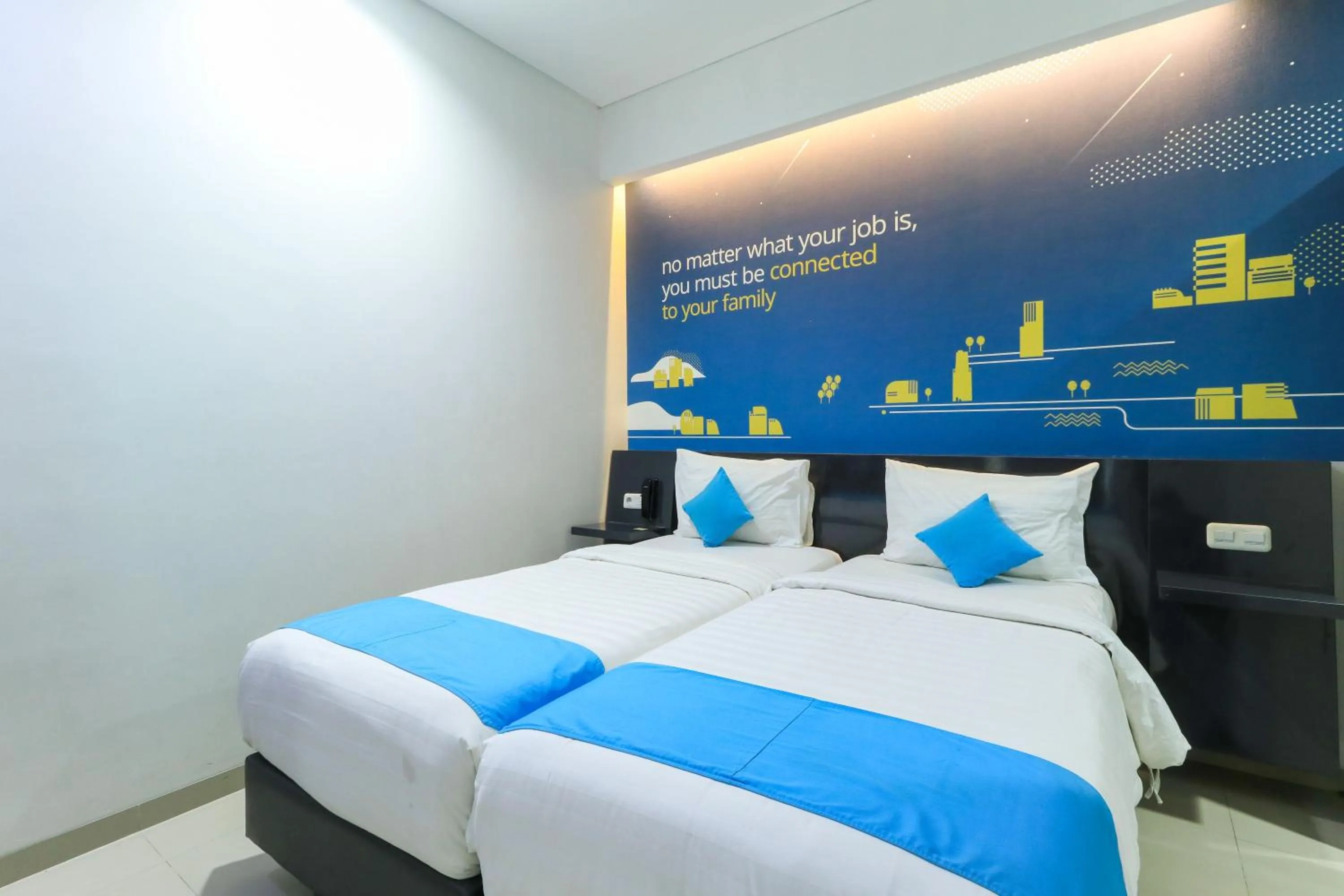 Bedroom, Bed in Hotel Berlian International