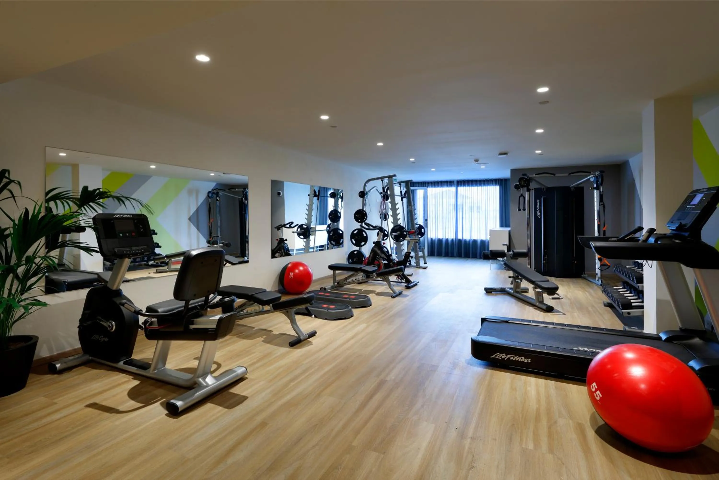 Fitness centre/facilities in Palladium Hotel Menorca