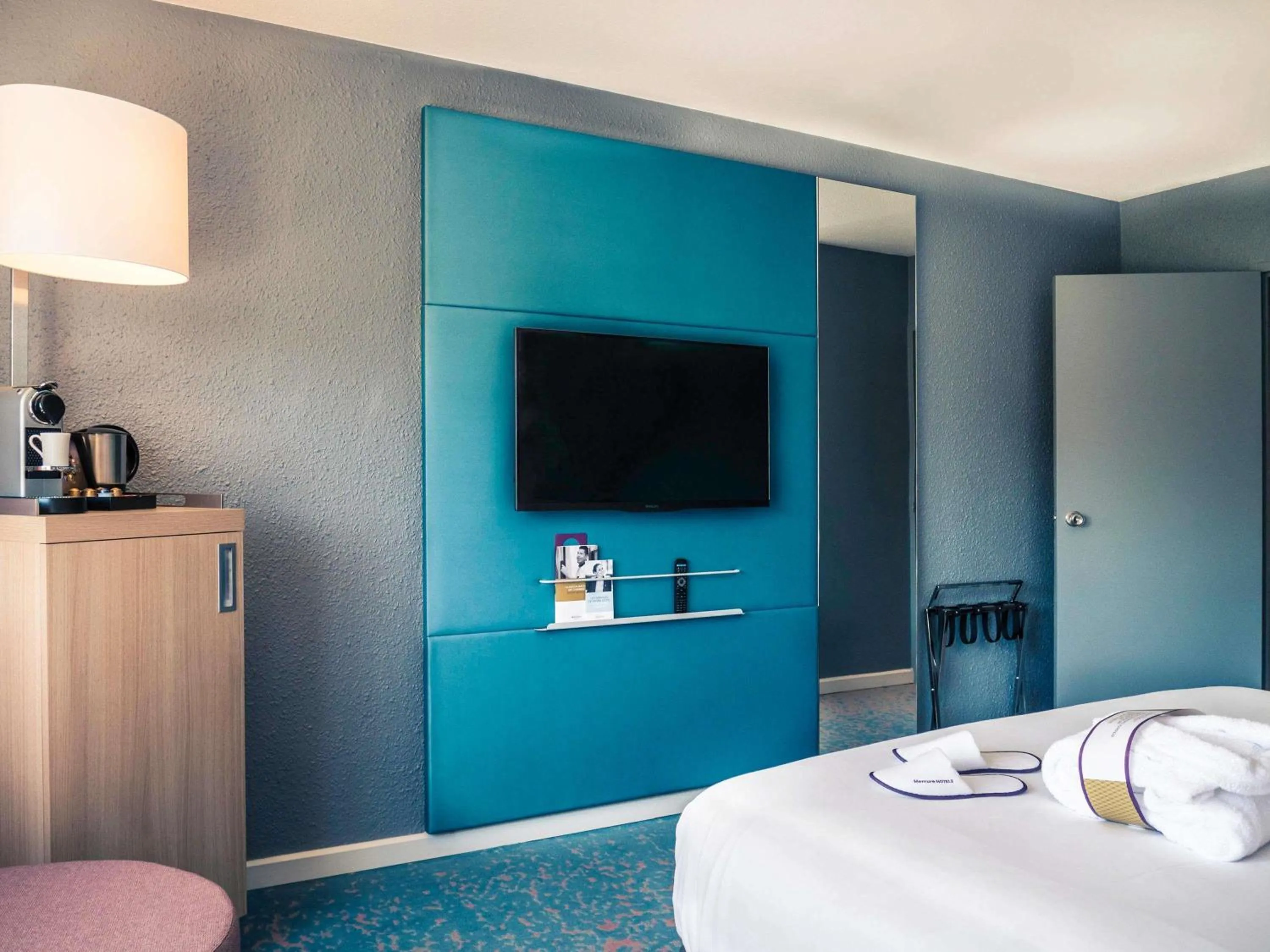 Bedroom, Bed in Mercure Annemasse Porte De Genève