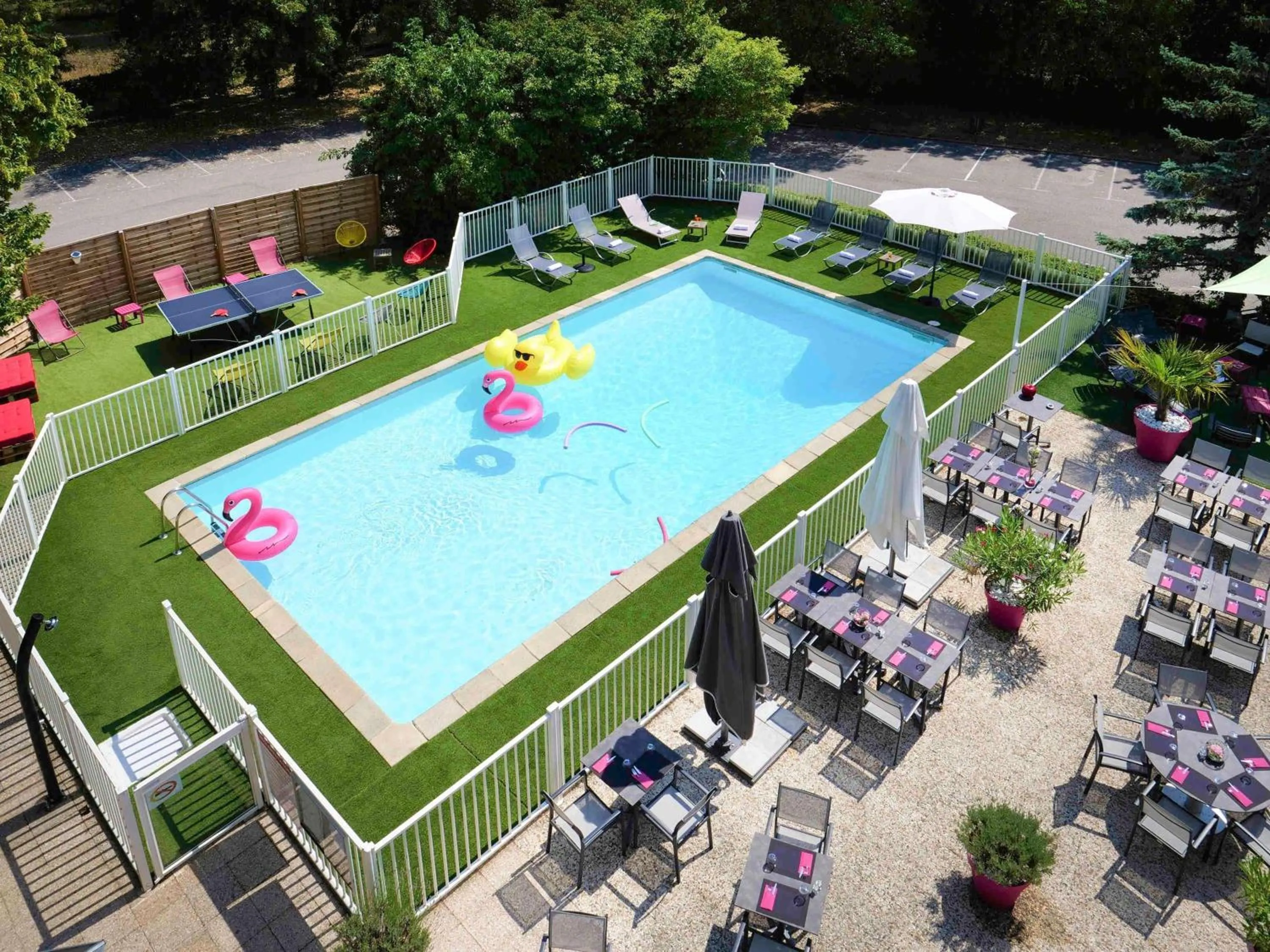 wedding in Mercure Annemasse Porte De Genève