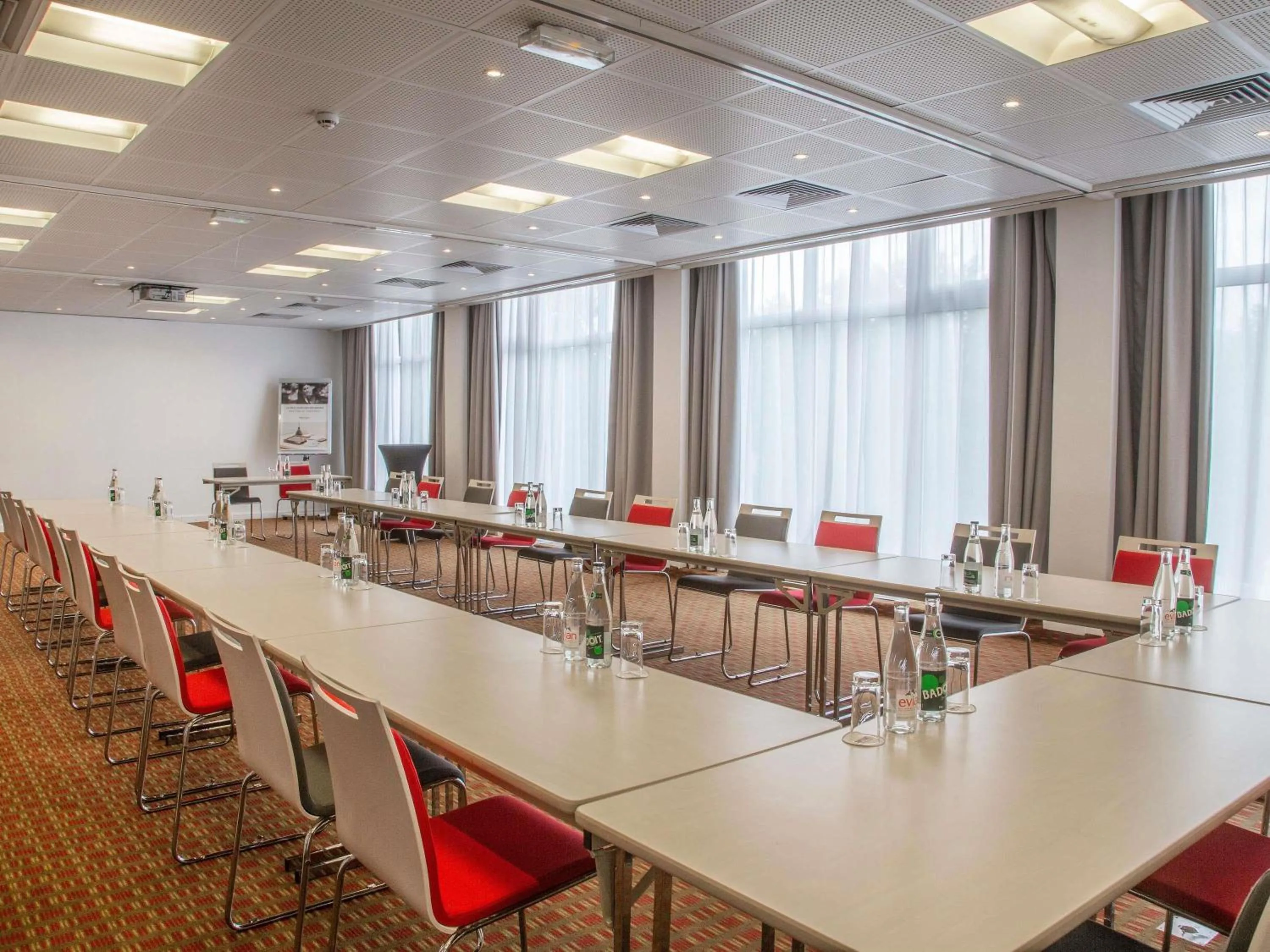 Meeting/conference room in Mercure Annemasse Porte De Genève