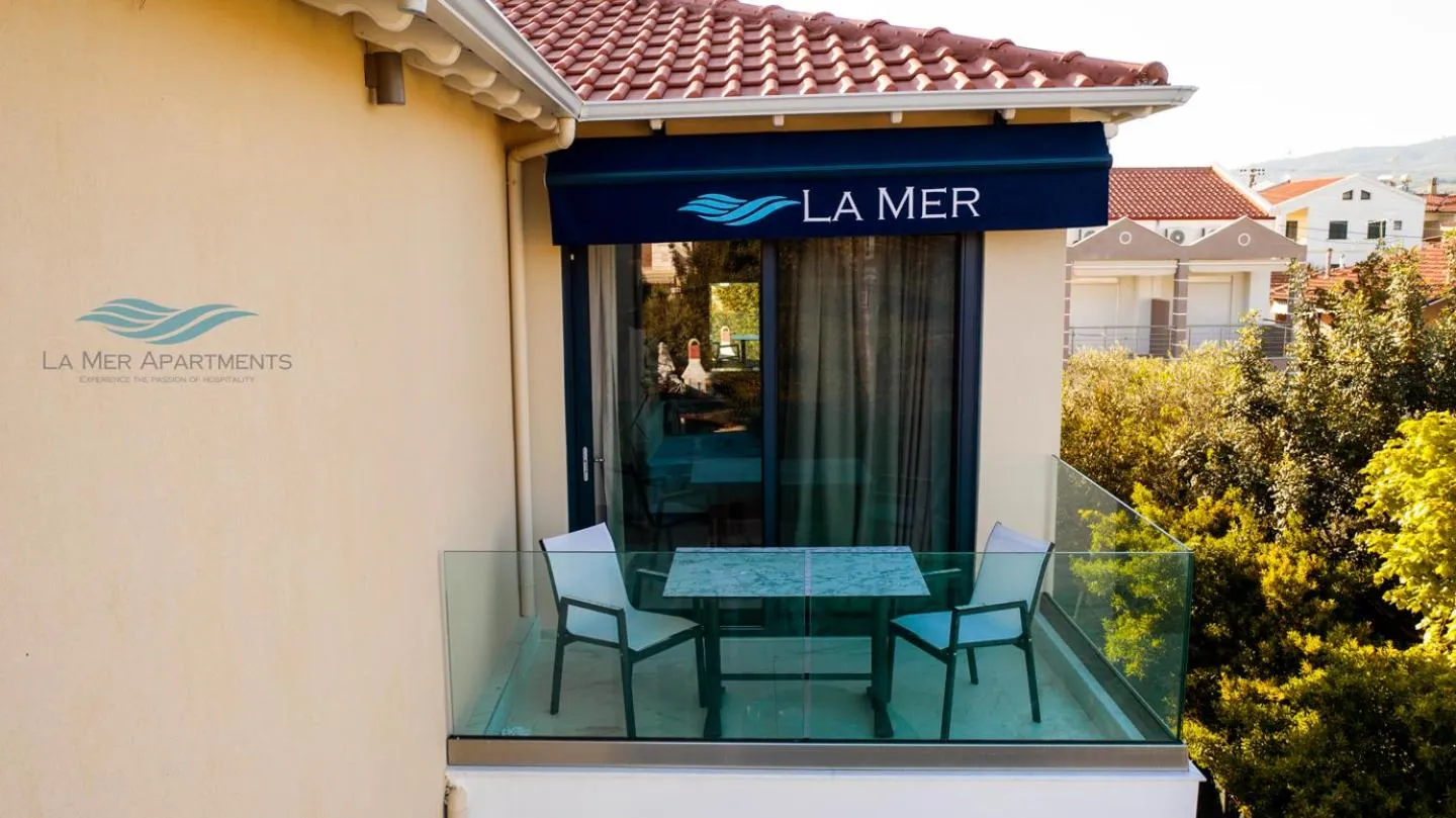 Balcony/Terrace in La Mer Apartments