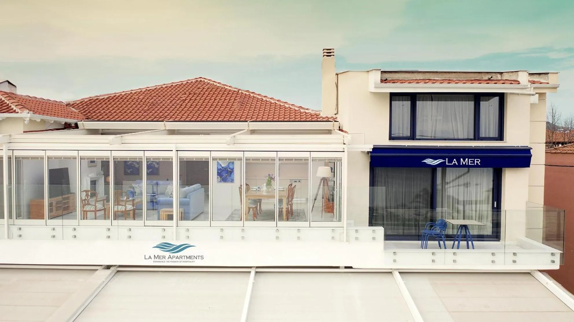 Day in La Mer Apartments