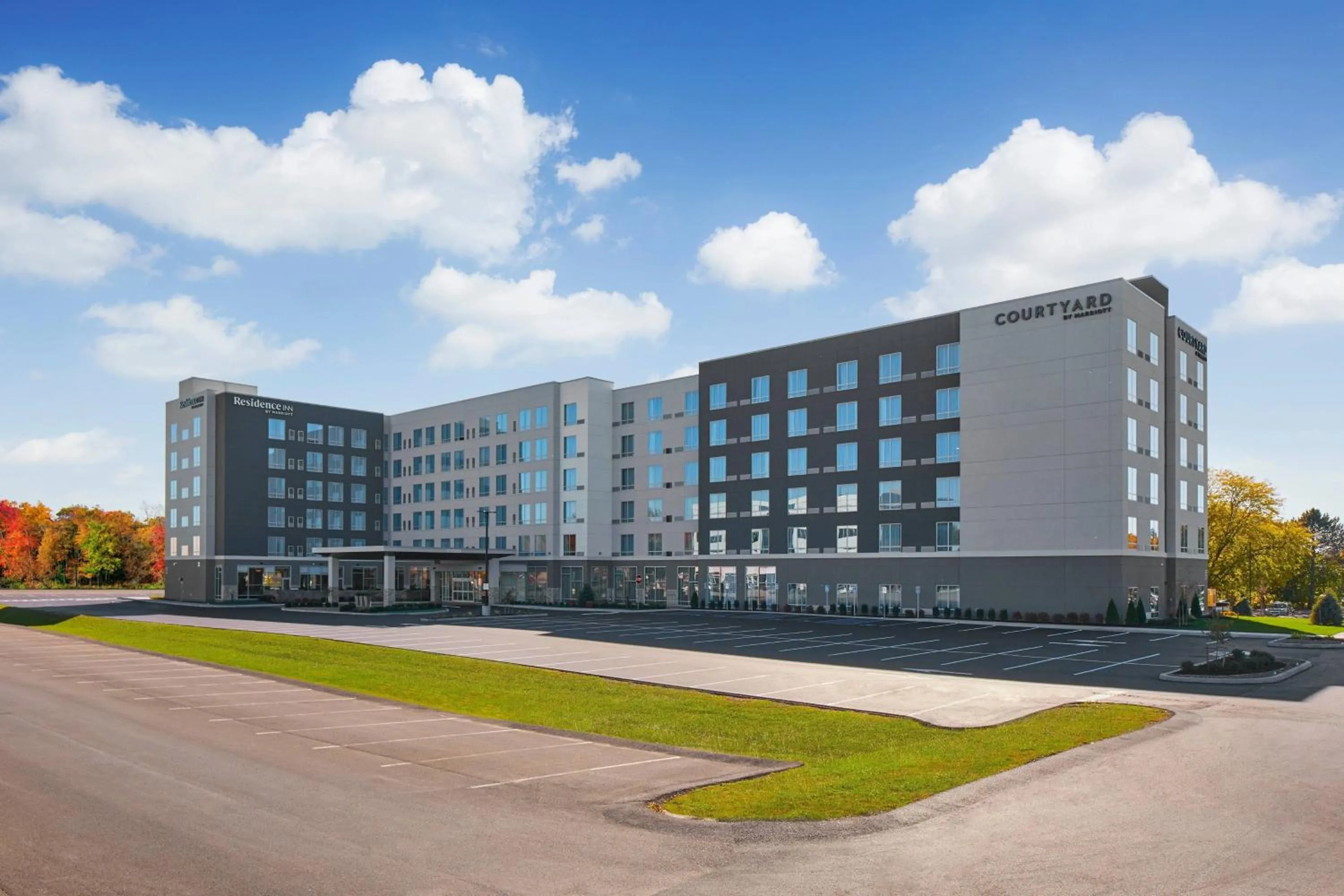 Property building in Residence Inn by Marriott Albany Airport