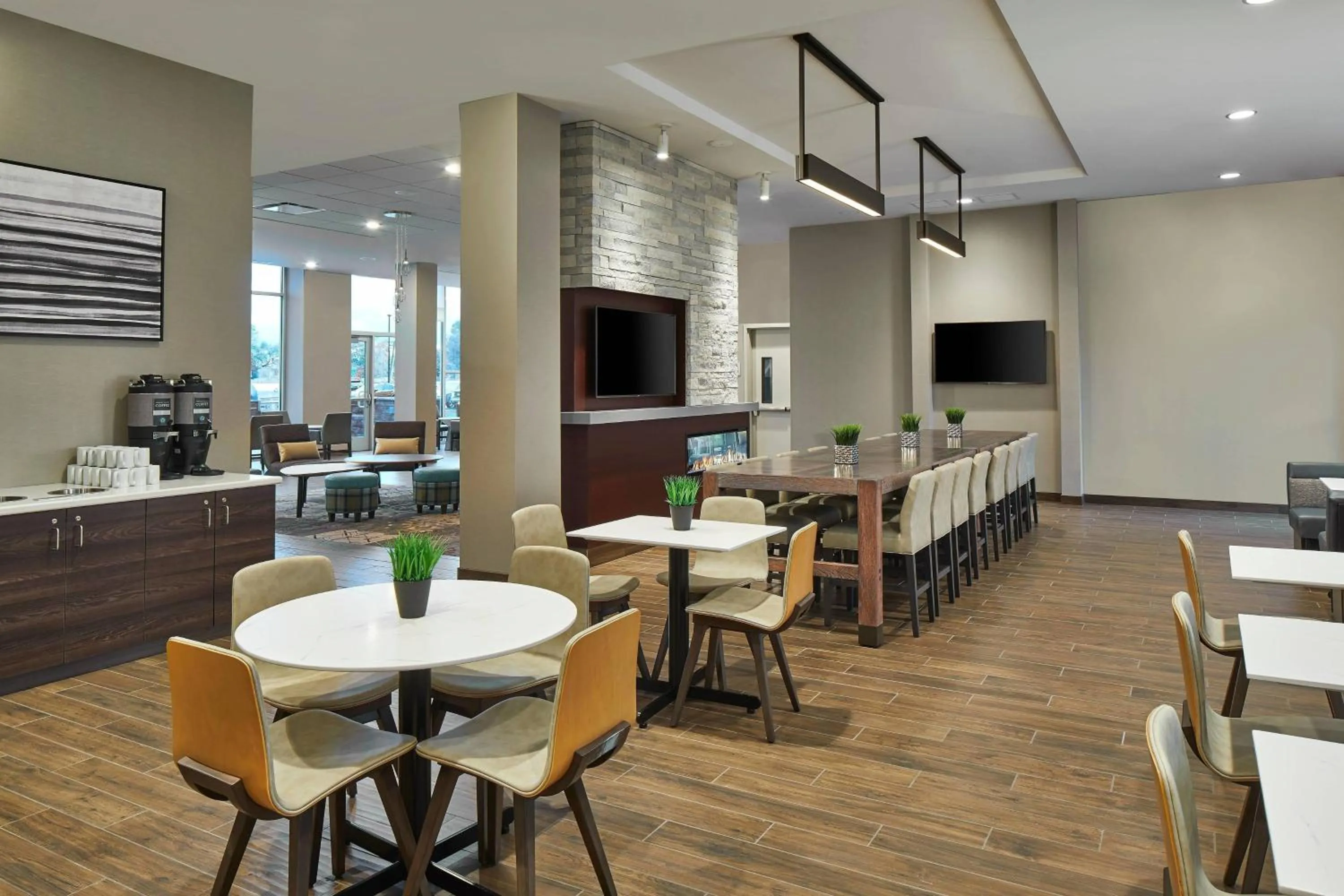 Breakfast in Residence Inn by Marriott Albany Airport