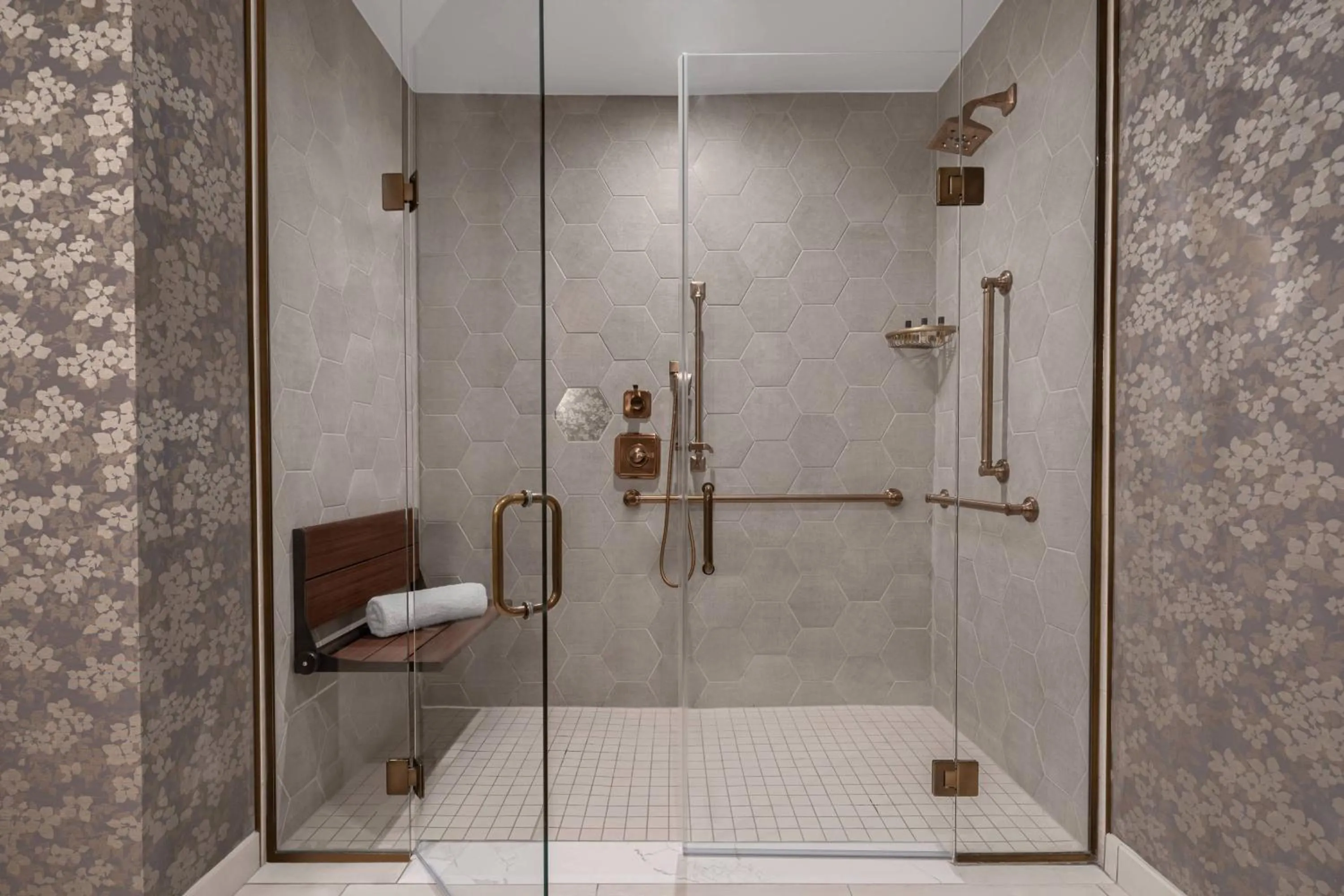 Bathroom in The Lytle Park Hotel, Autograph Collection