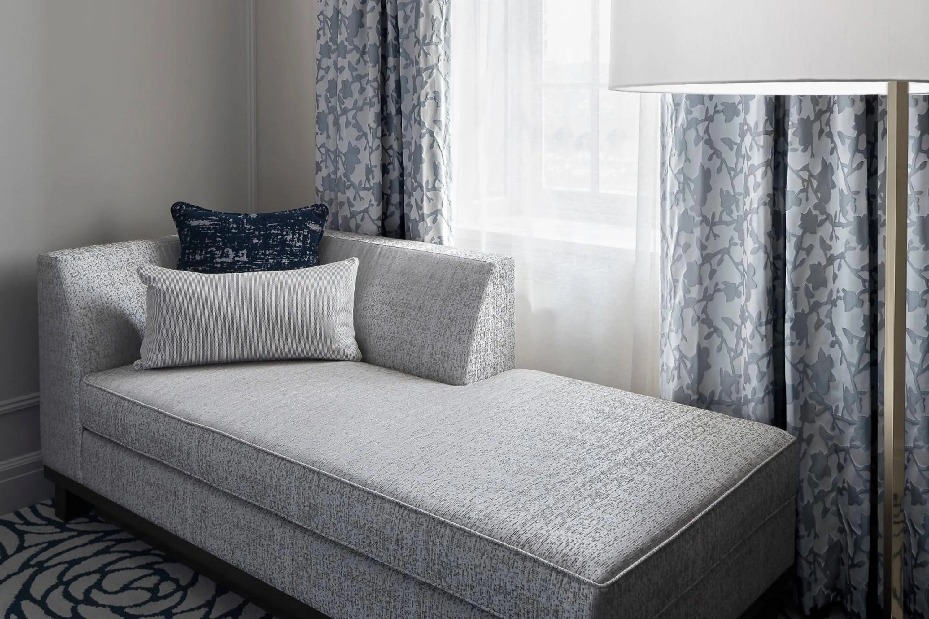 Photo of the whole room, Bed in The Lytle Park Hotel, Autograph Collection