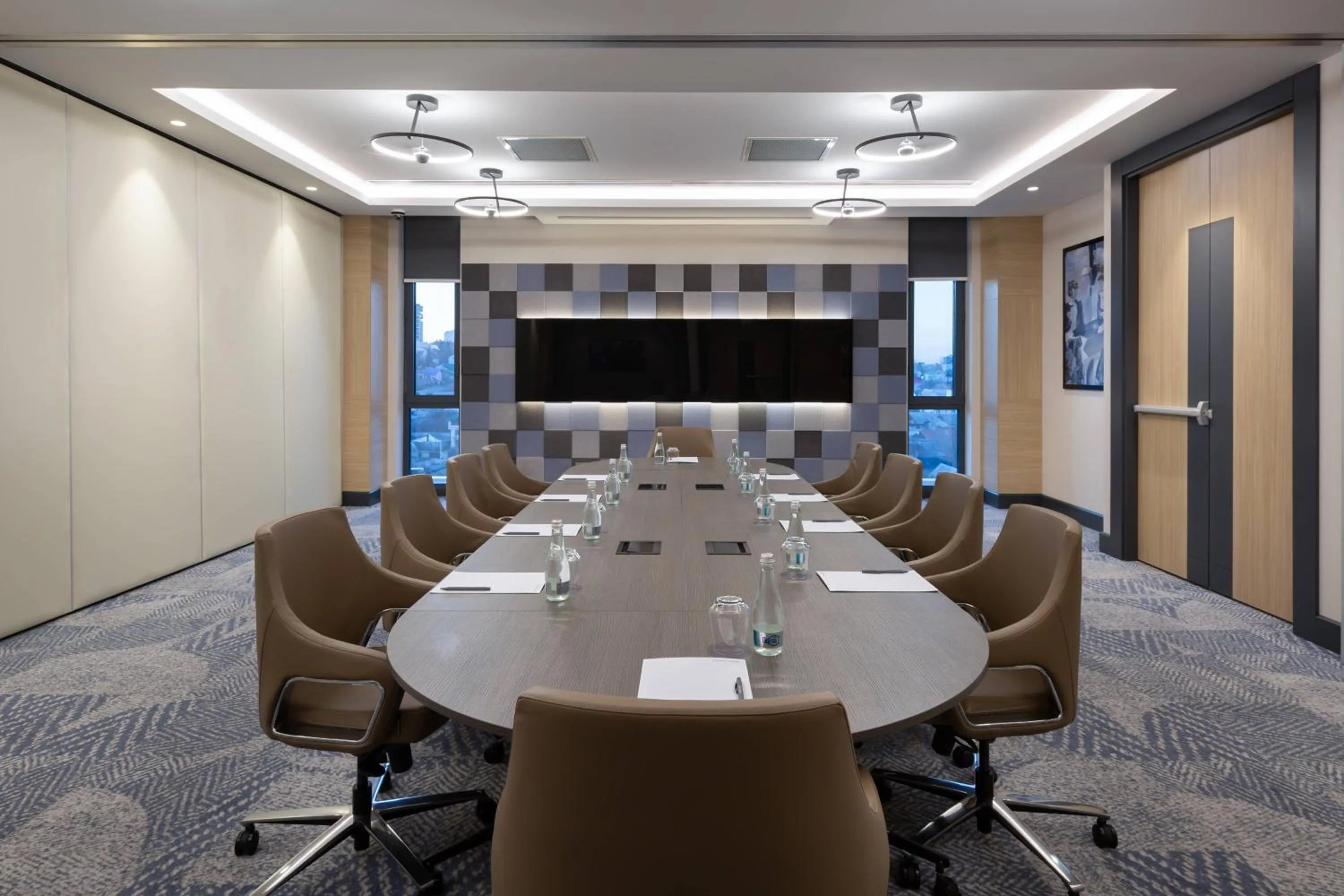 Meeting/conference room in Courtyard by Marriott Chisinau