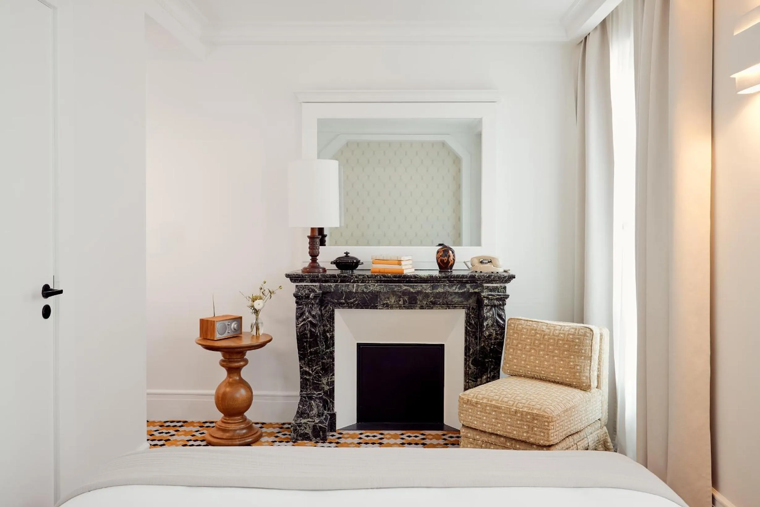 Bedroom, Bed in Hôtel Noucha