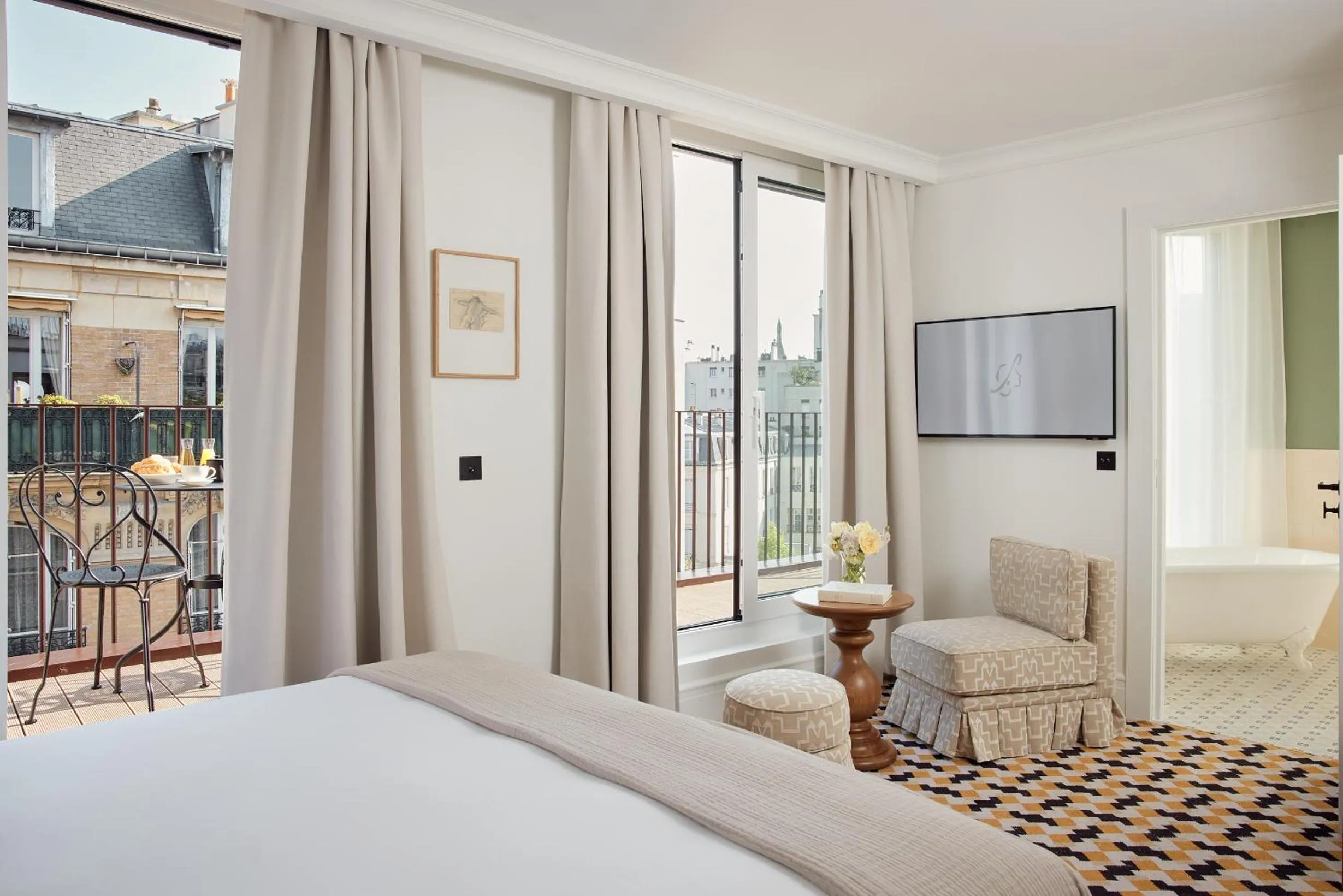 Bed in Hôtel Noucha