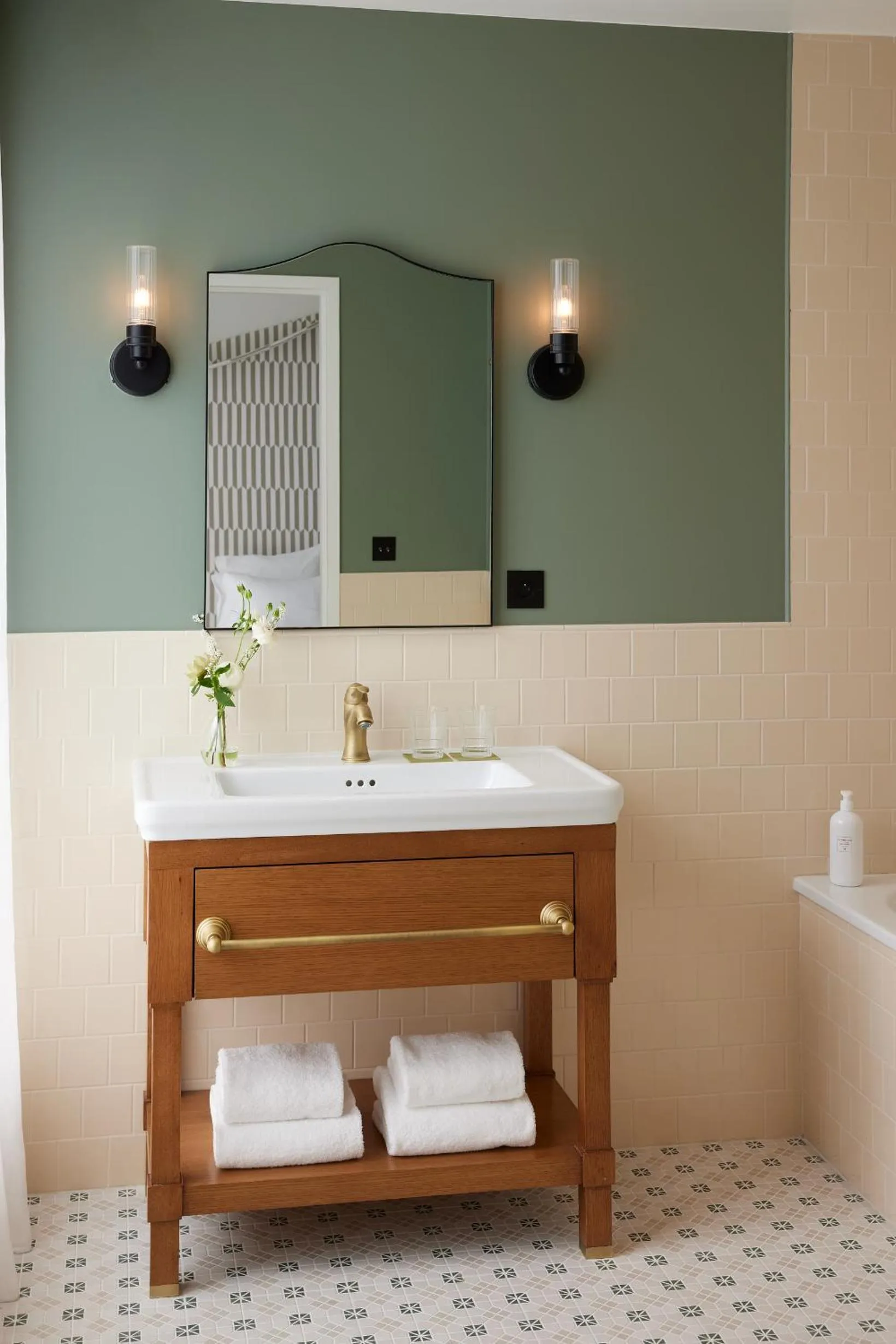 Bathroom in Hôtel Noucha