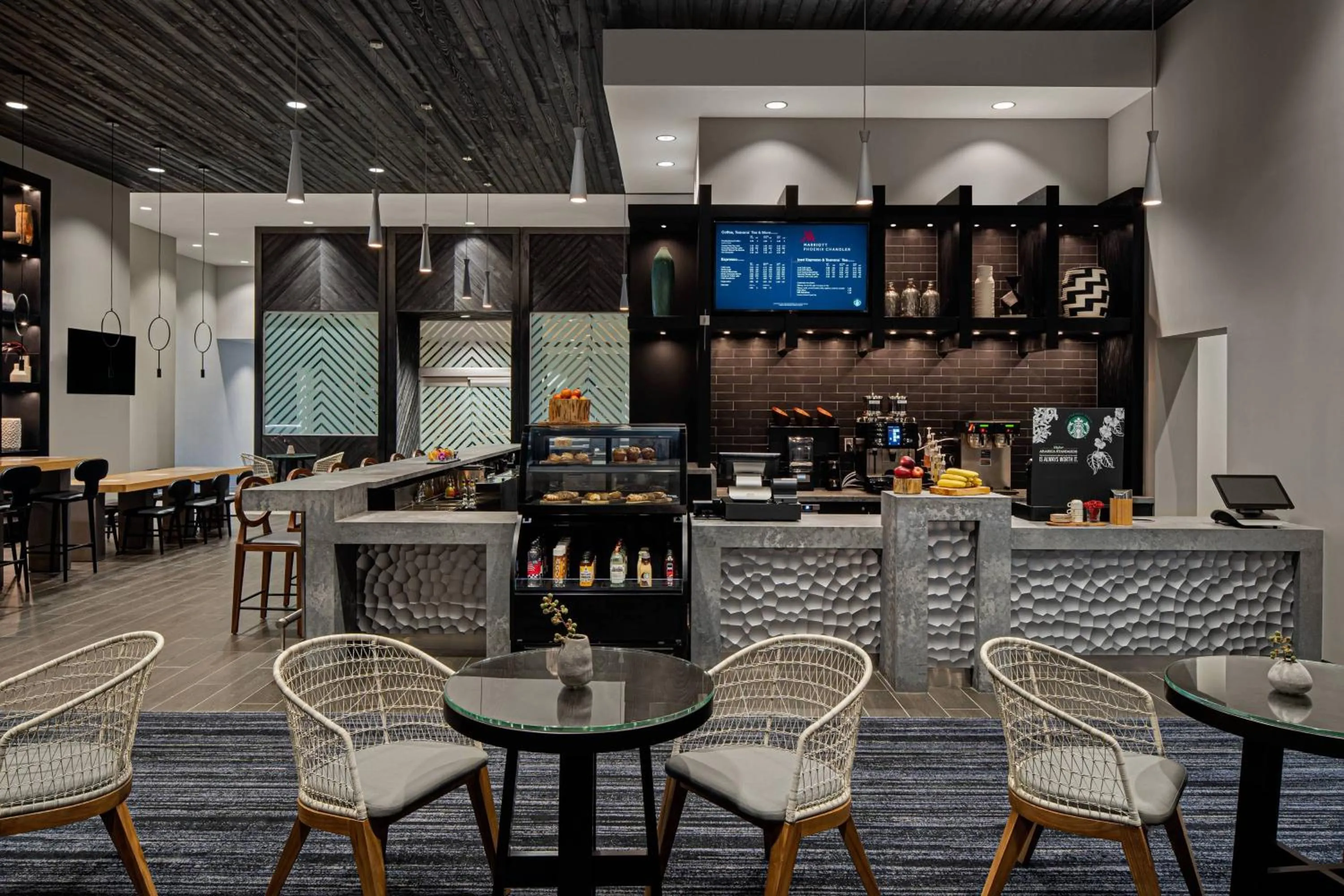 Restaurant/places to eat in Marriott Phoenix Chandler