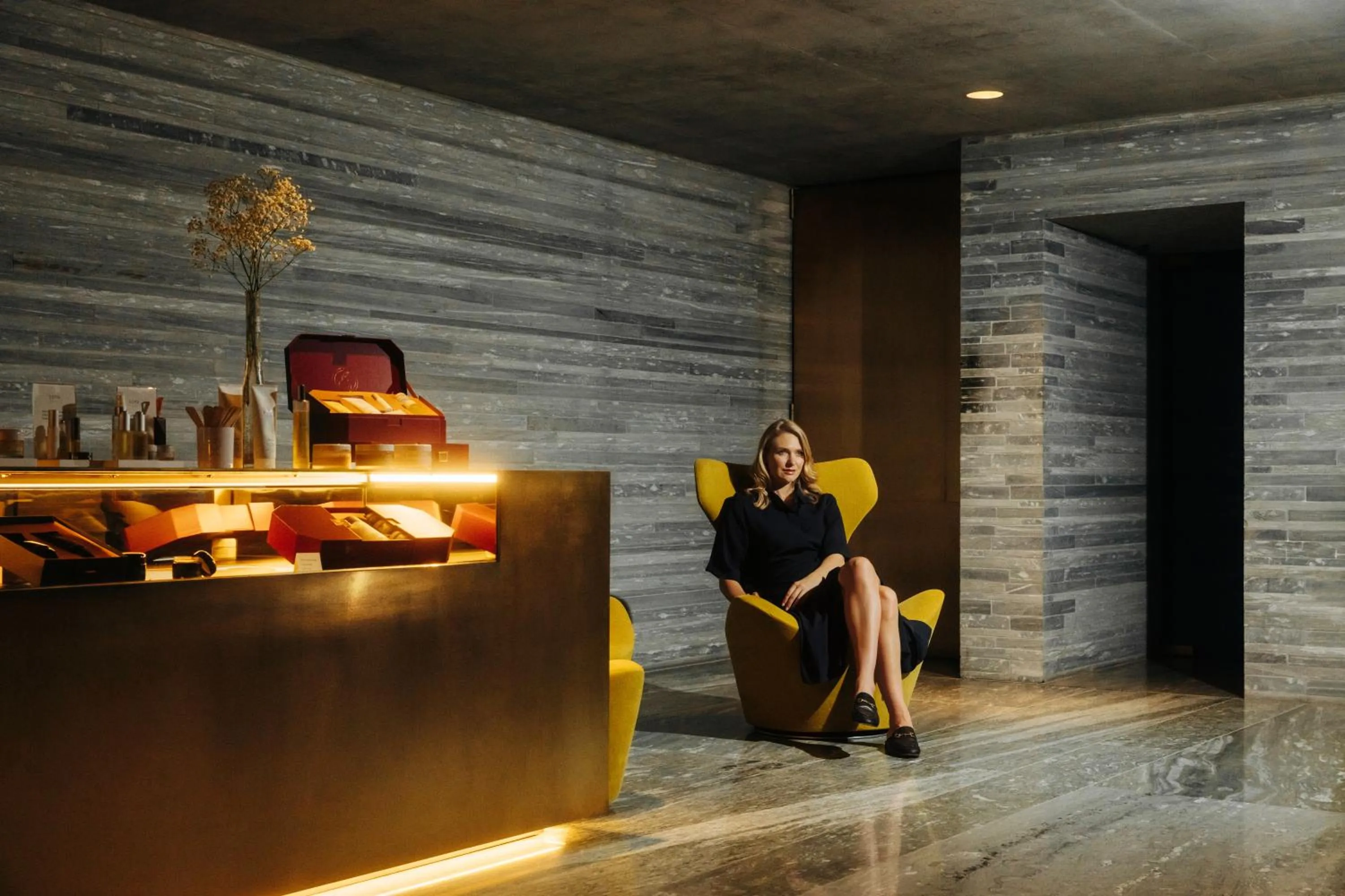 Massage in 7132 Hotel