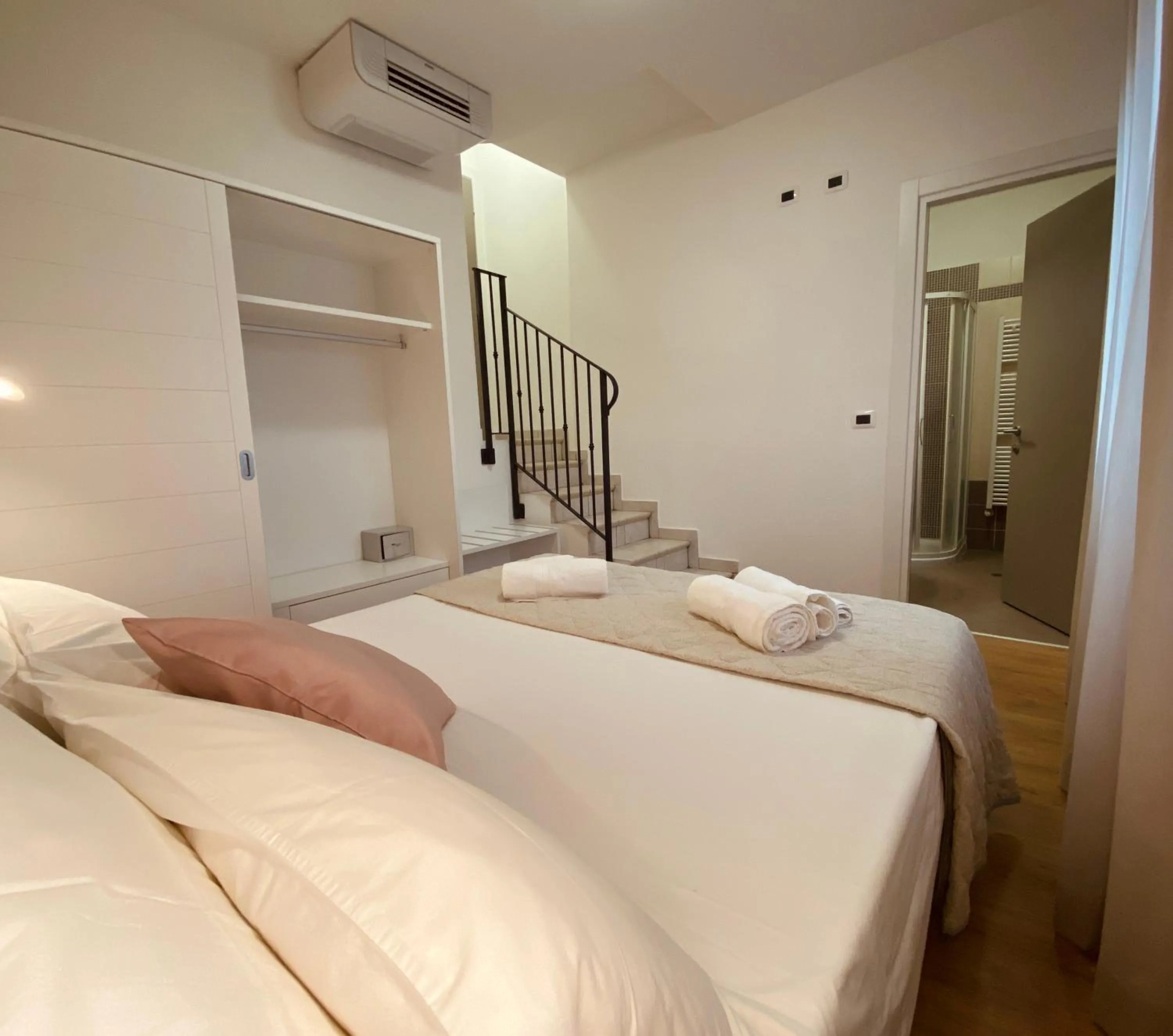 Photo of the whole room, Bed in Rimini Bay Suites&Residence