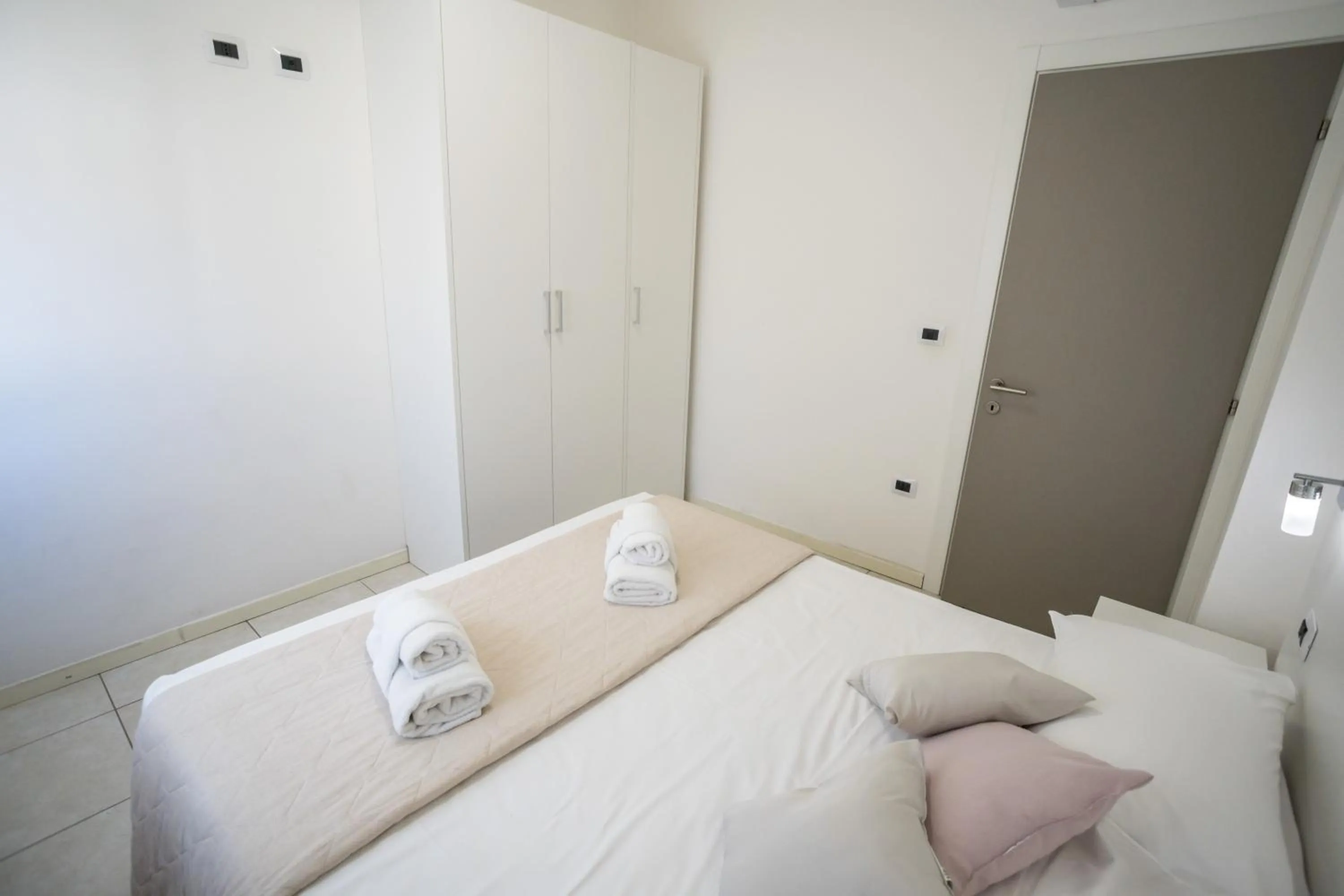 Bed in Rimini Bay Suites&Residence