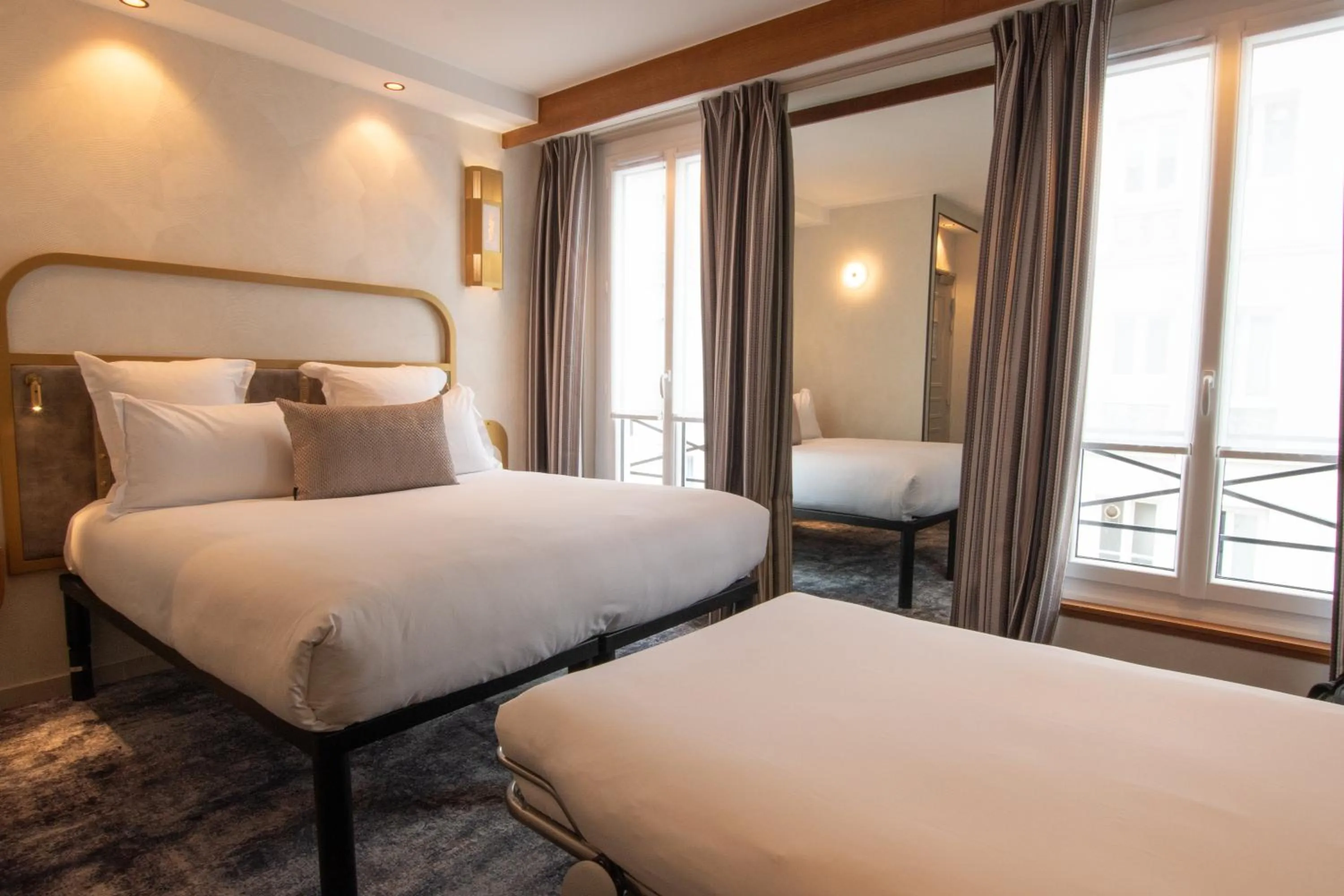 Bed in Hotel Du Cadran