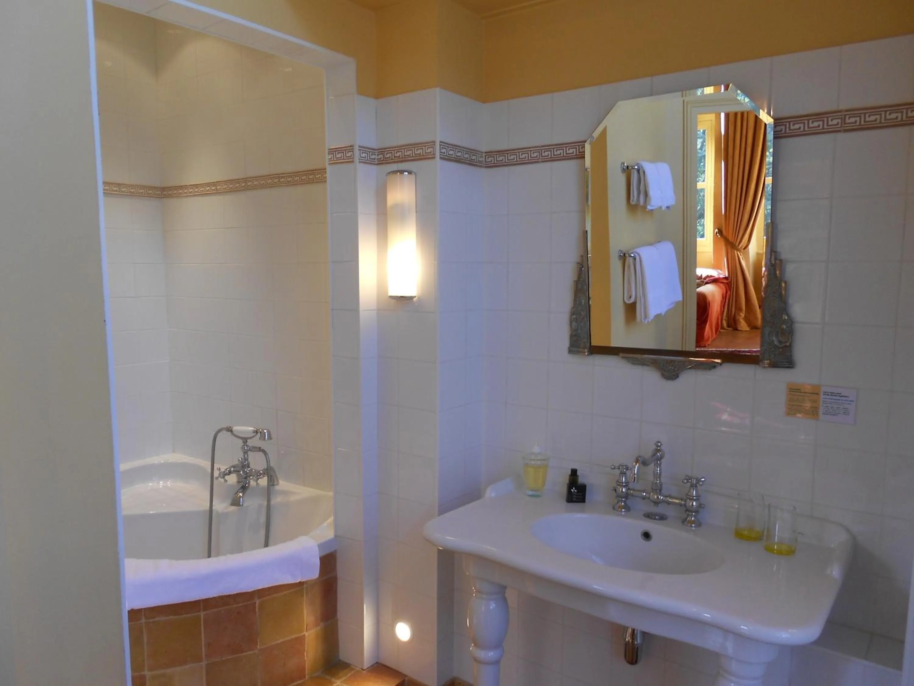 Bathroom in Chateau des Poccards