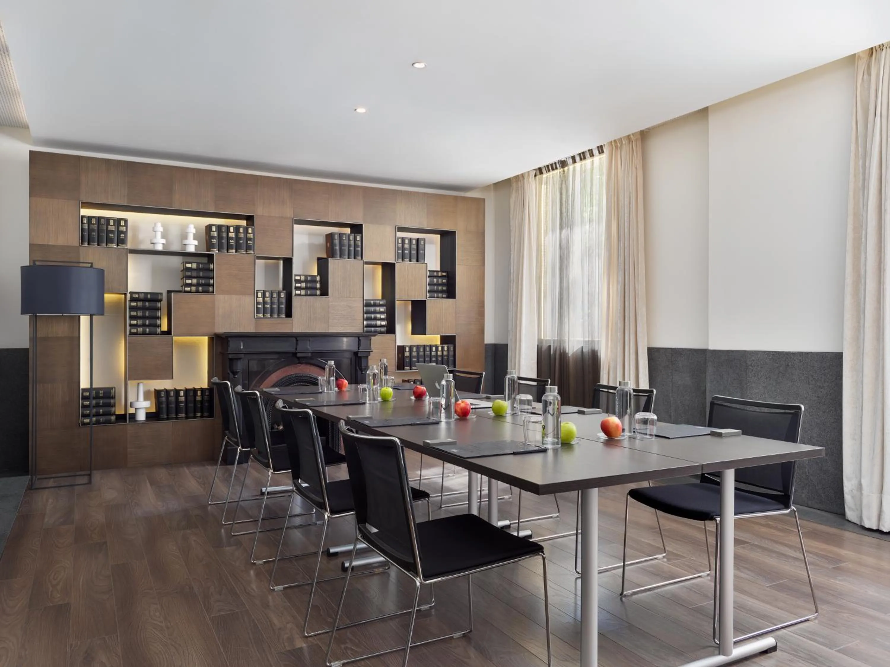 Meeting/conference room in H10 Urquinaona Plaza