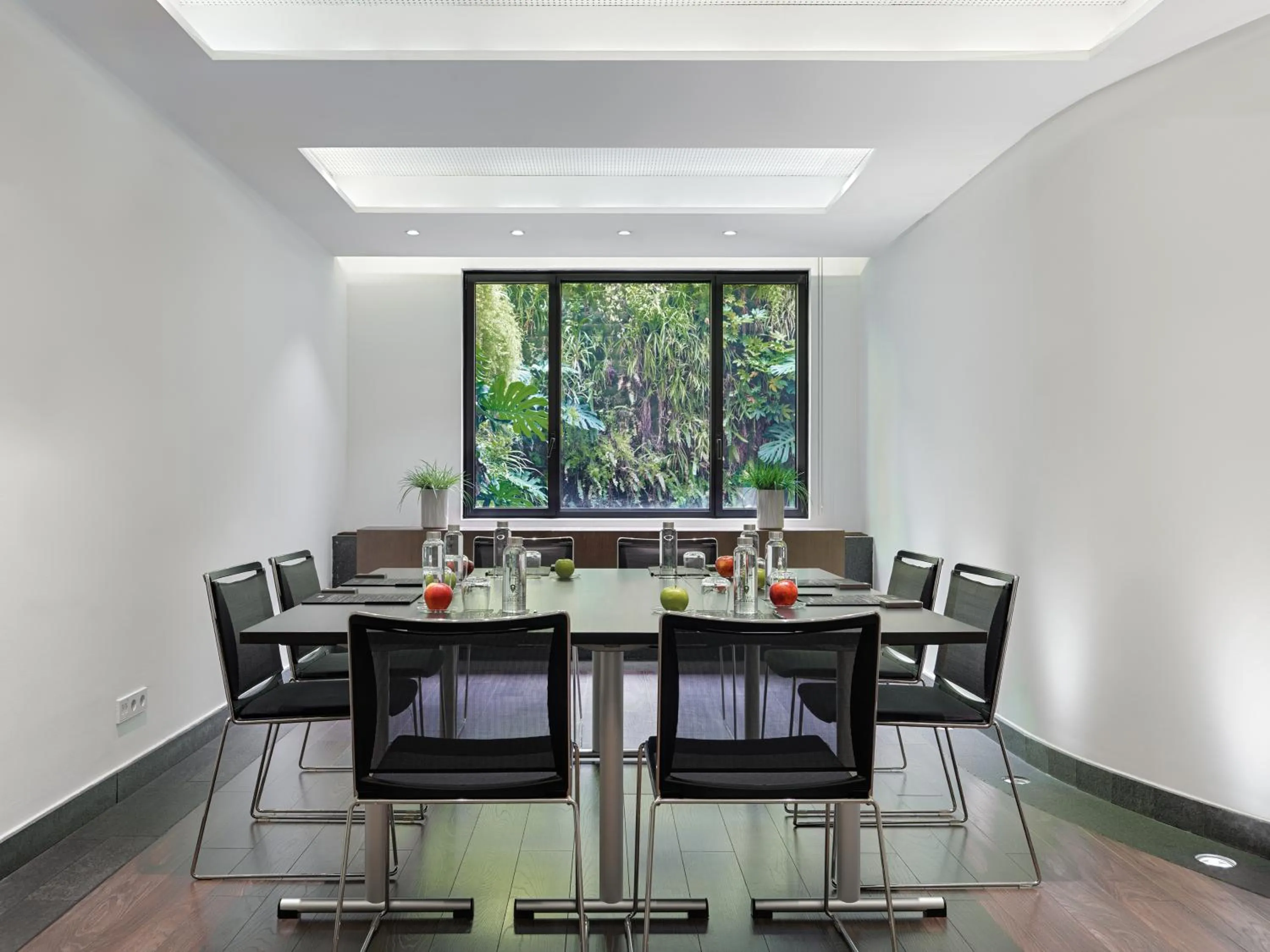 Meeting/conference room in H10 Urquinaona Plaza