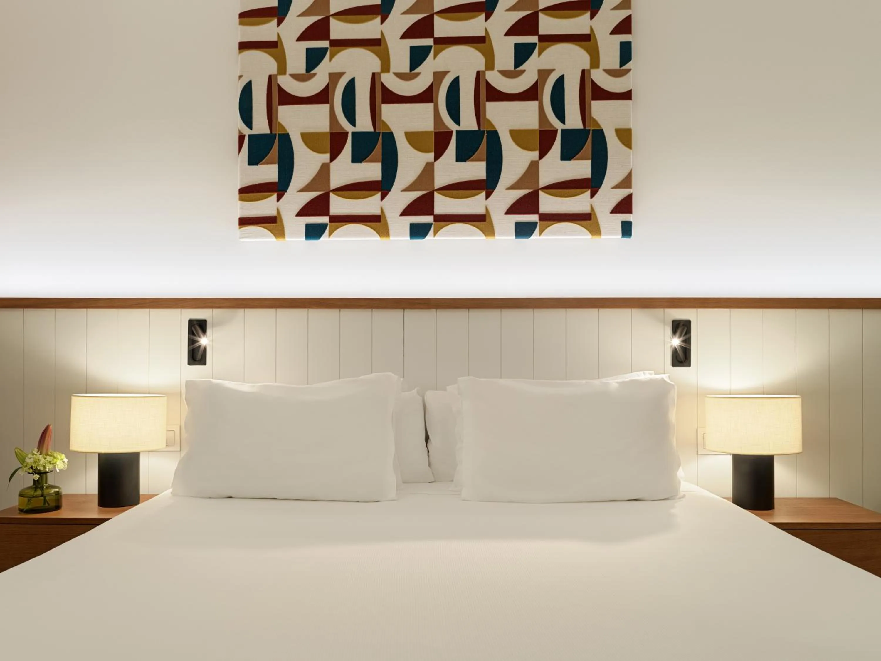 Bedroom, Bed in H10 Urquinaona Plaza