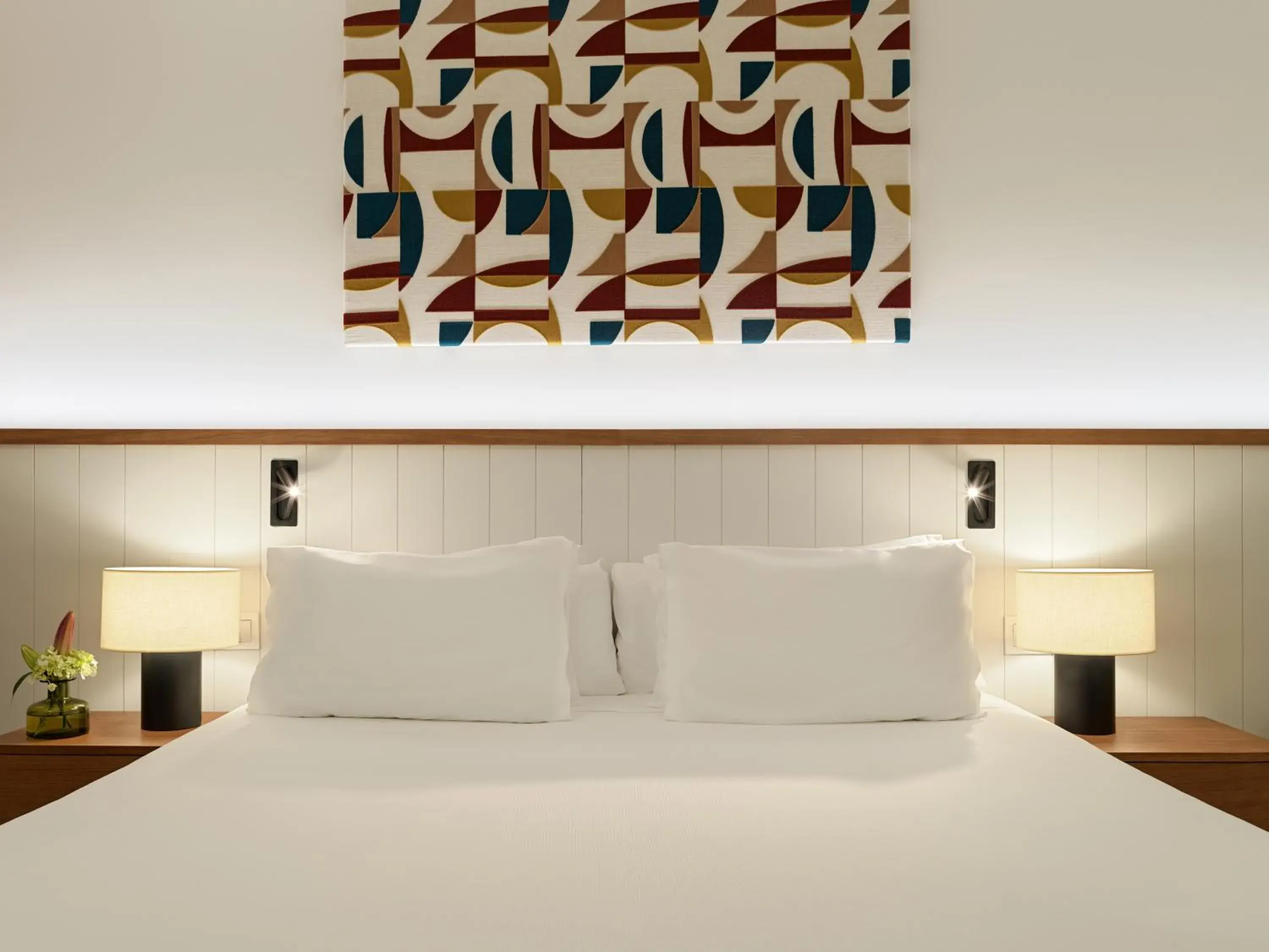 Superior Double or Twin Room with Terrace in H10 Urquinaona Plaza Superior Double or Twin Room with Terrace in H10 Urquinaona Plaza