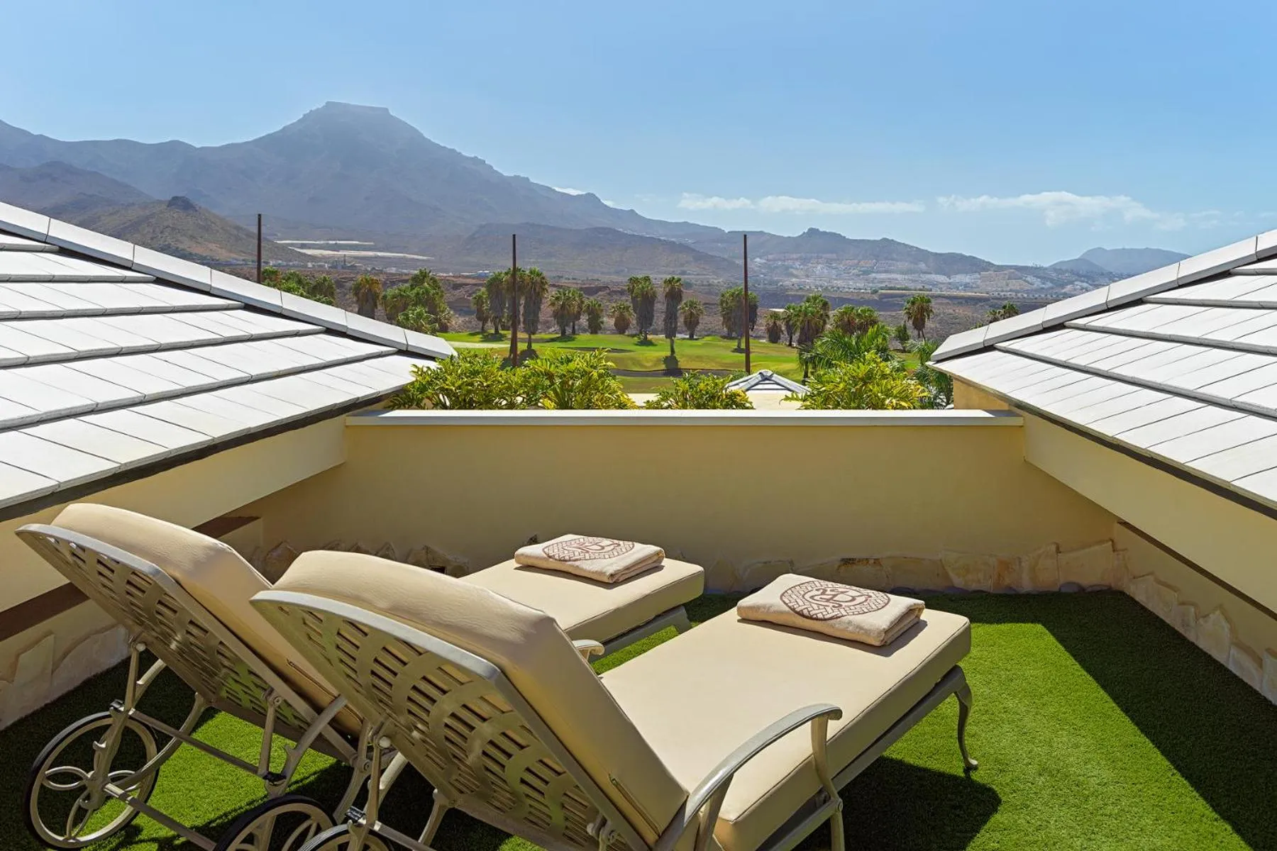 sunbed in Royal River, Luxury Hotel - Adults Only