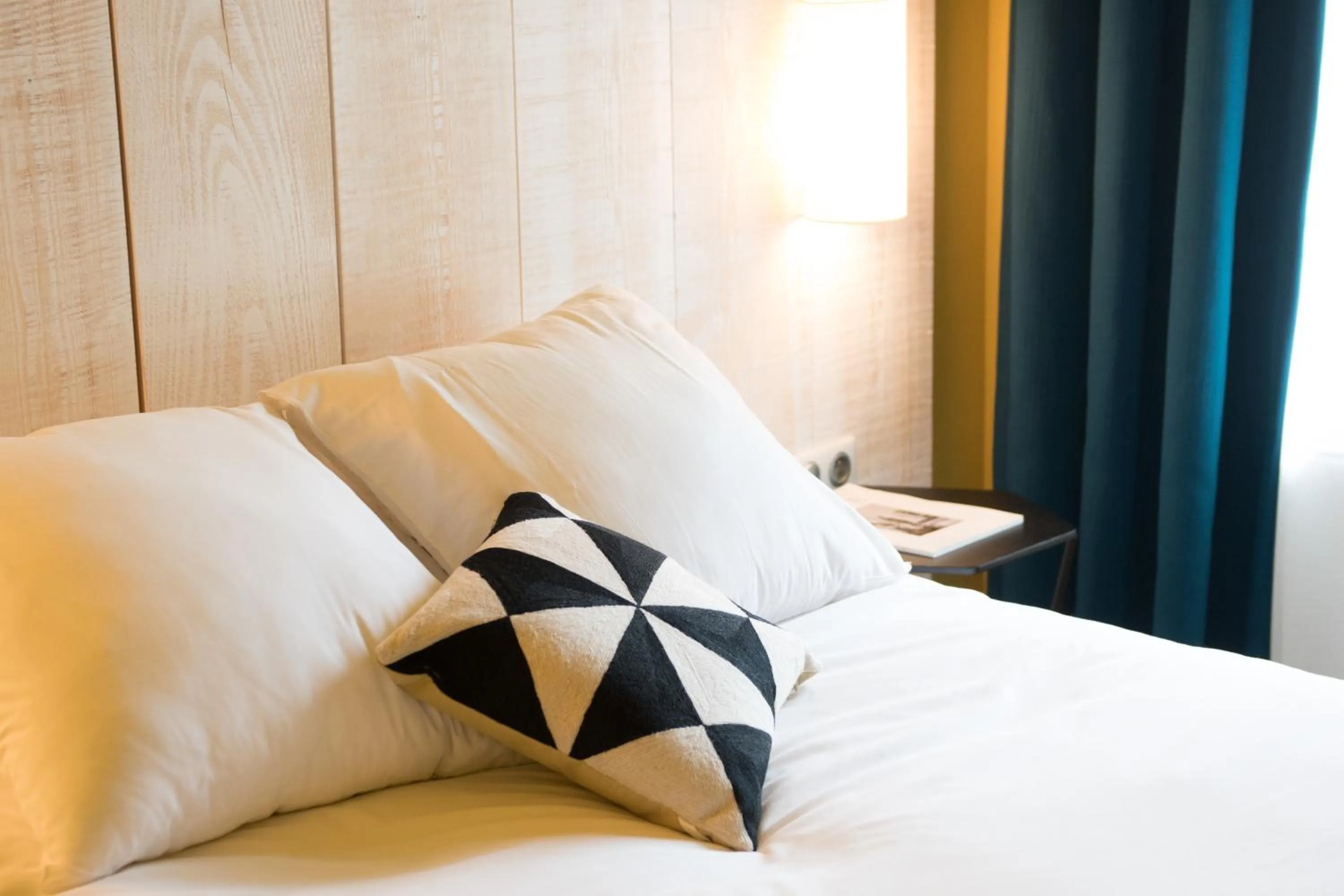 Bedroom, Bed in Le Central Boutique Hôtel