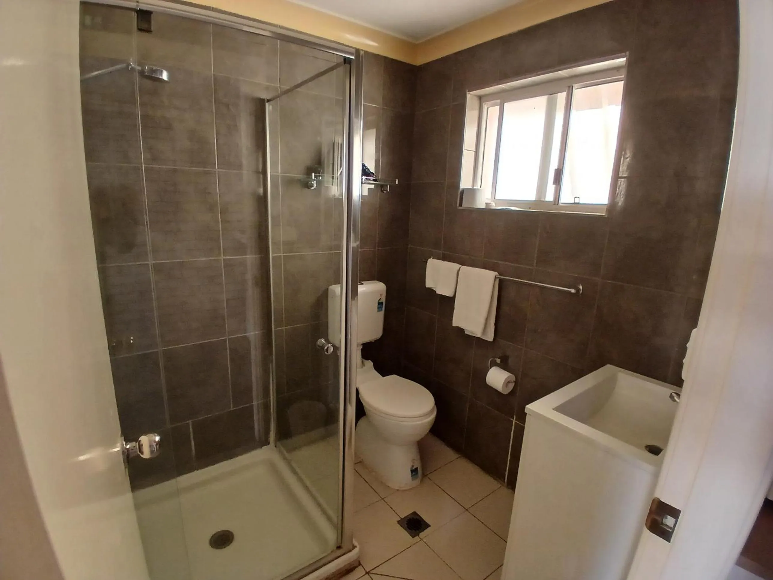 Toilet in Alfa motel