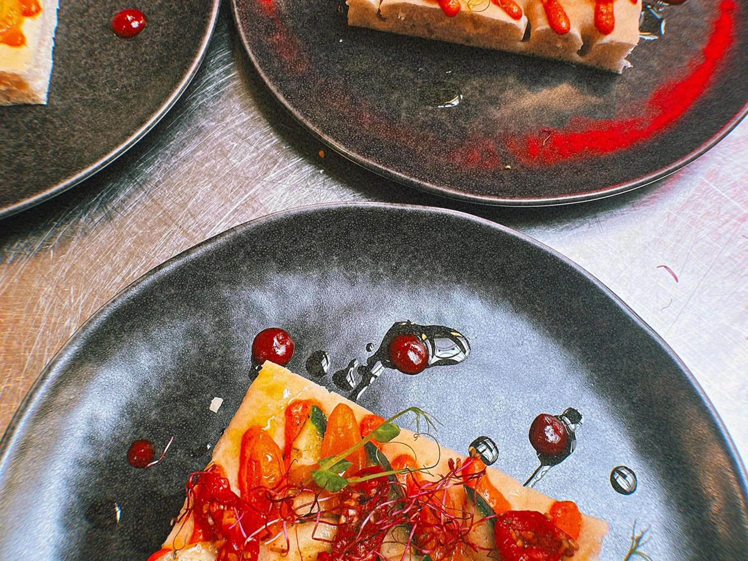 Restaurant/places to eat in Novotel Bordeaux Lac