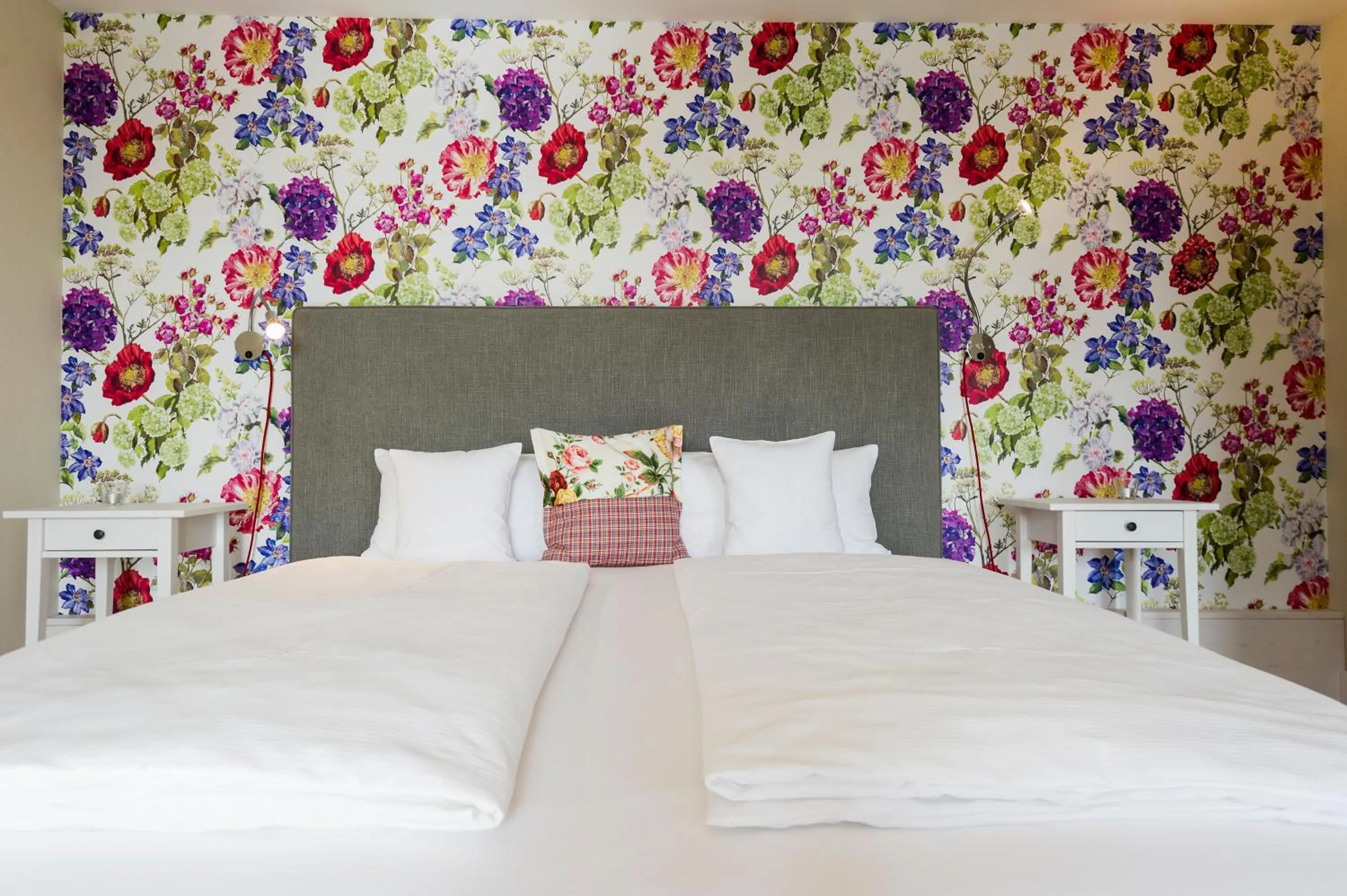 Photo of the whole room, Bed in Berghaus Freiburg - Appartement Hotel auf dem Schauinsland