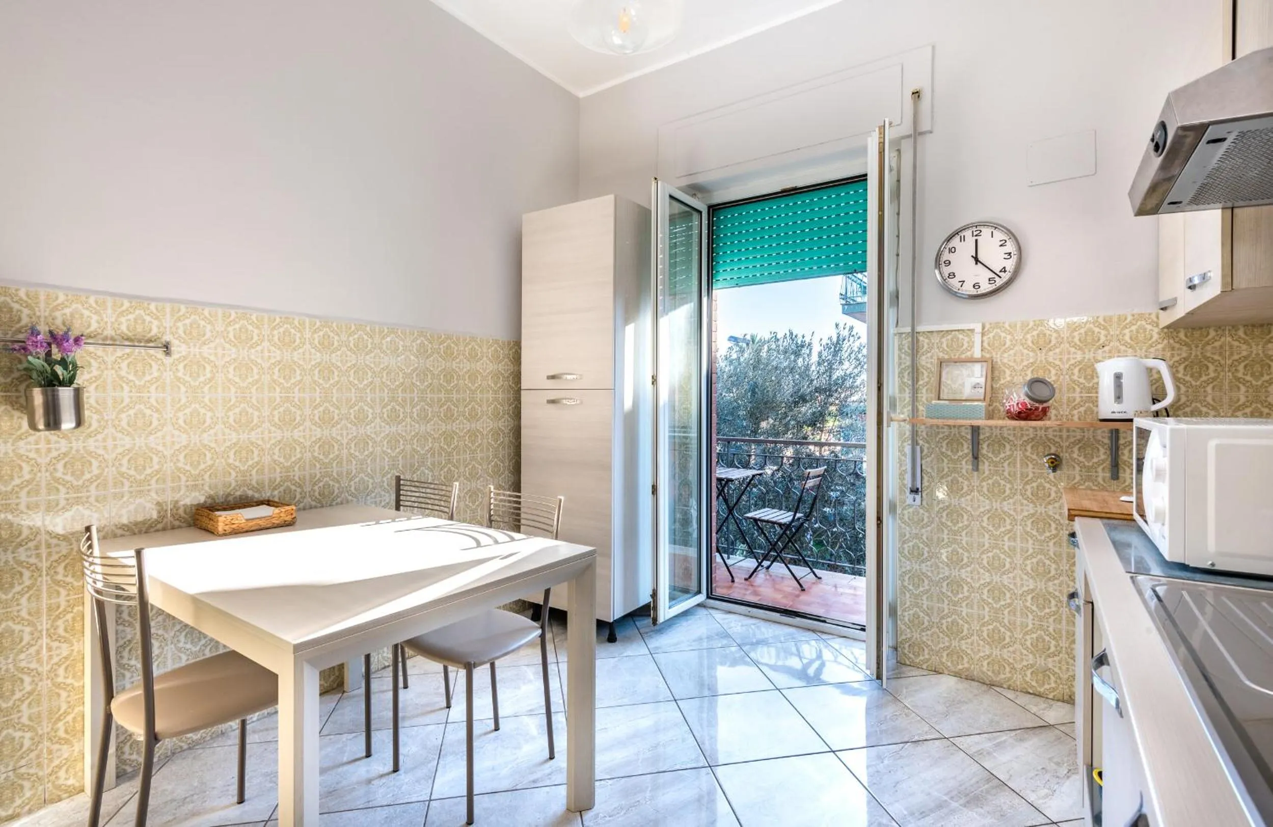 Travelershome Ciampino Rooms