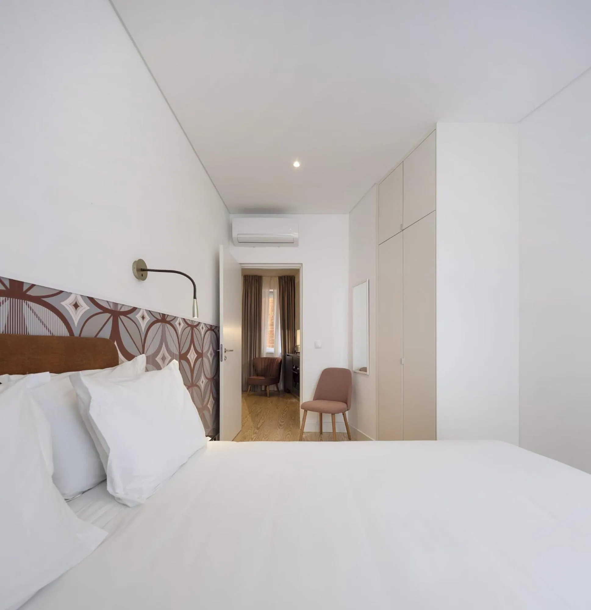 Bedroom, Bed in Lisbon Serviced Apartments - Santos
