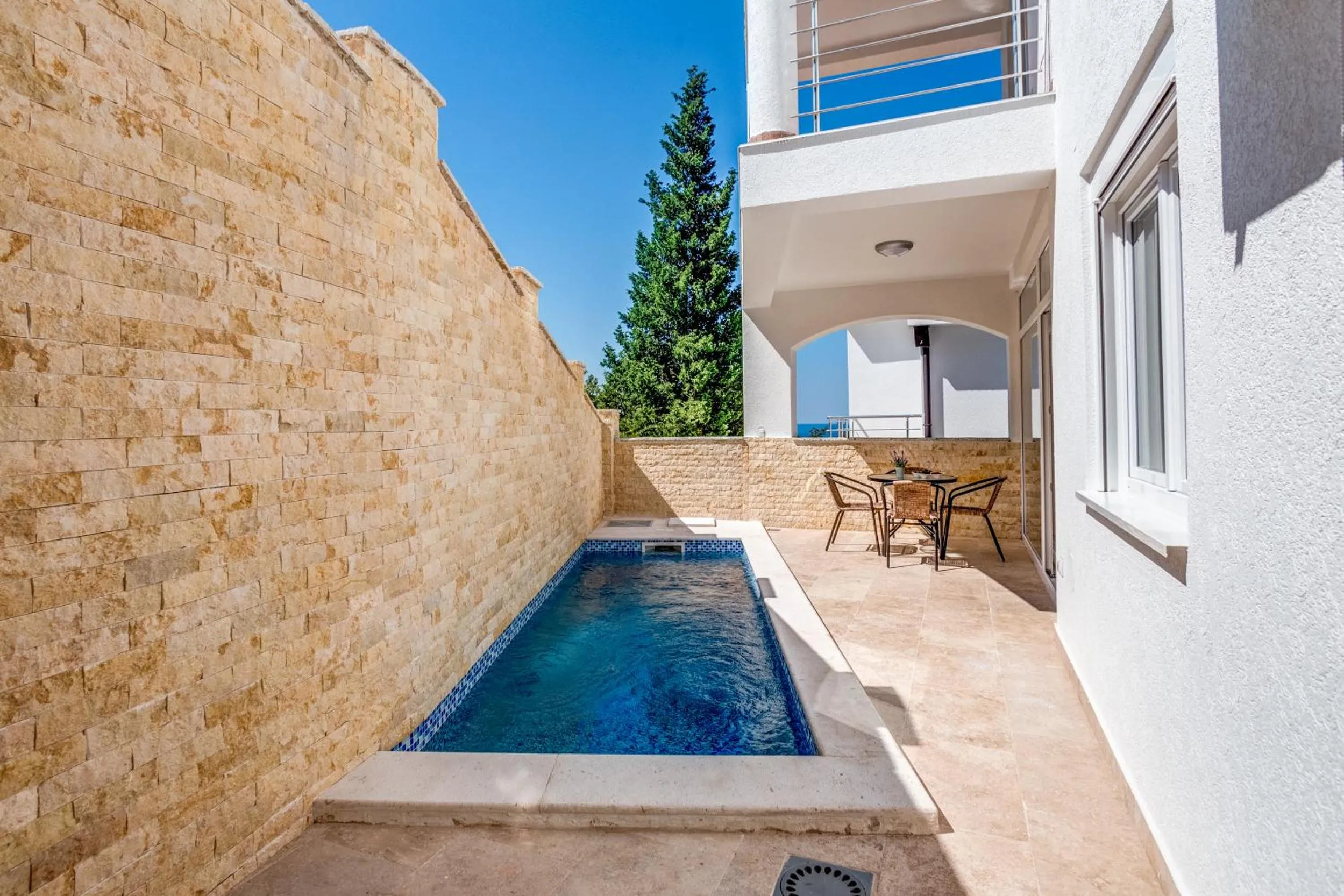 Pool view in Dolaca Villas