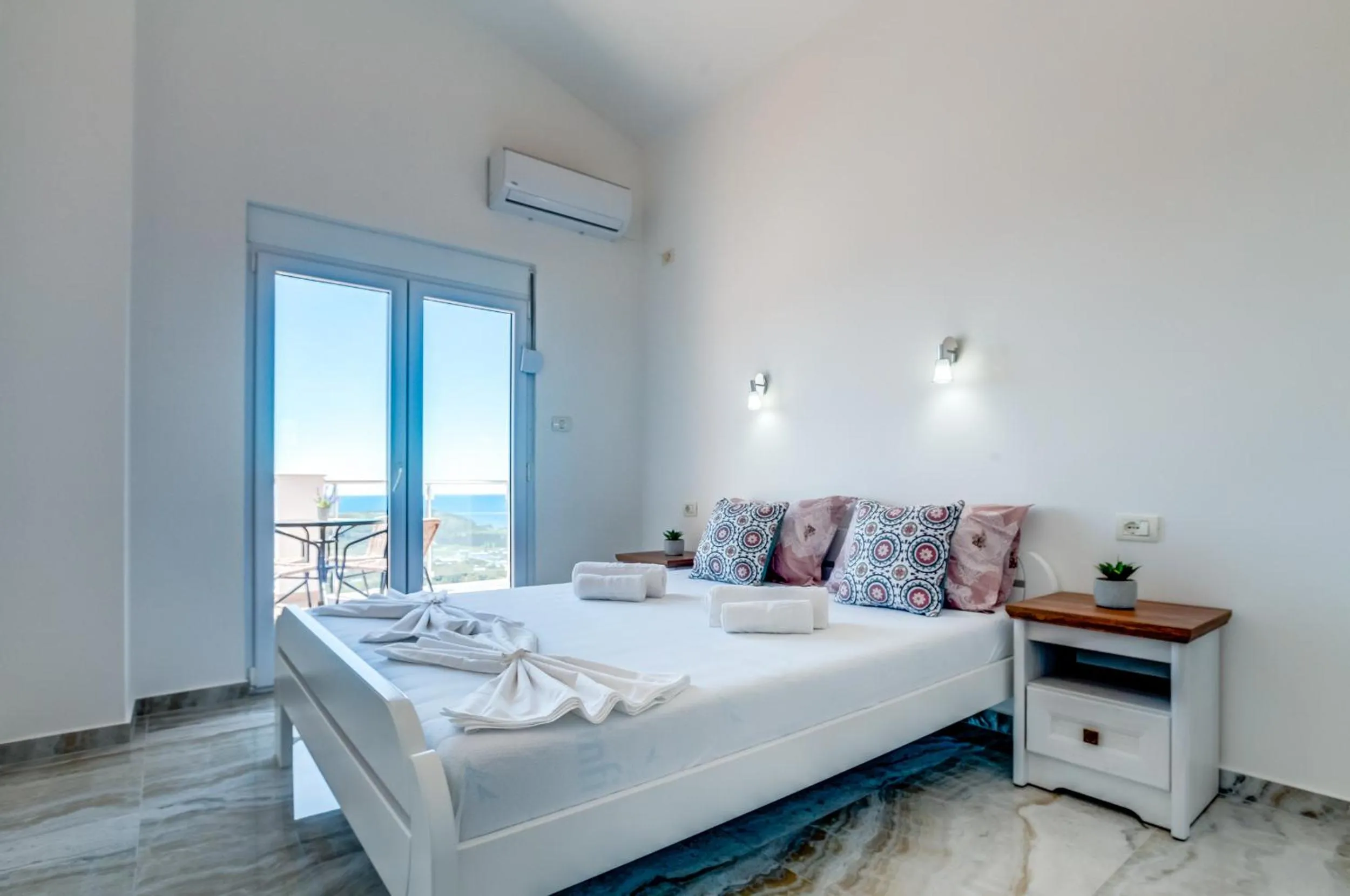 Bed in Dolaca Villas