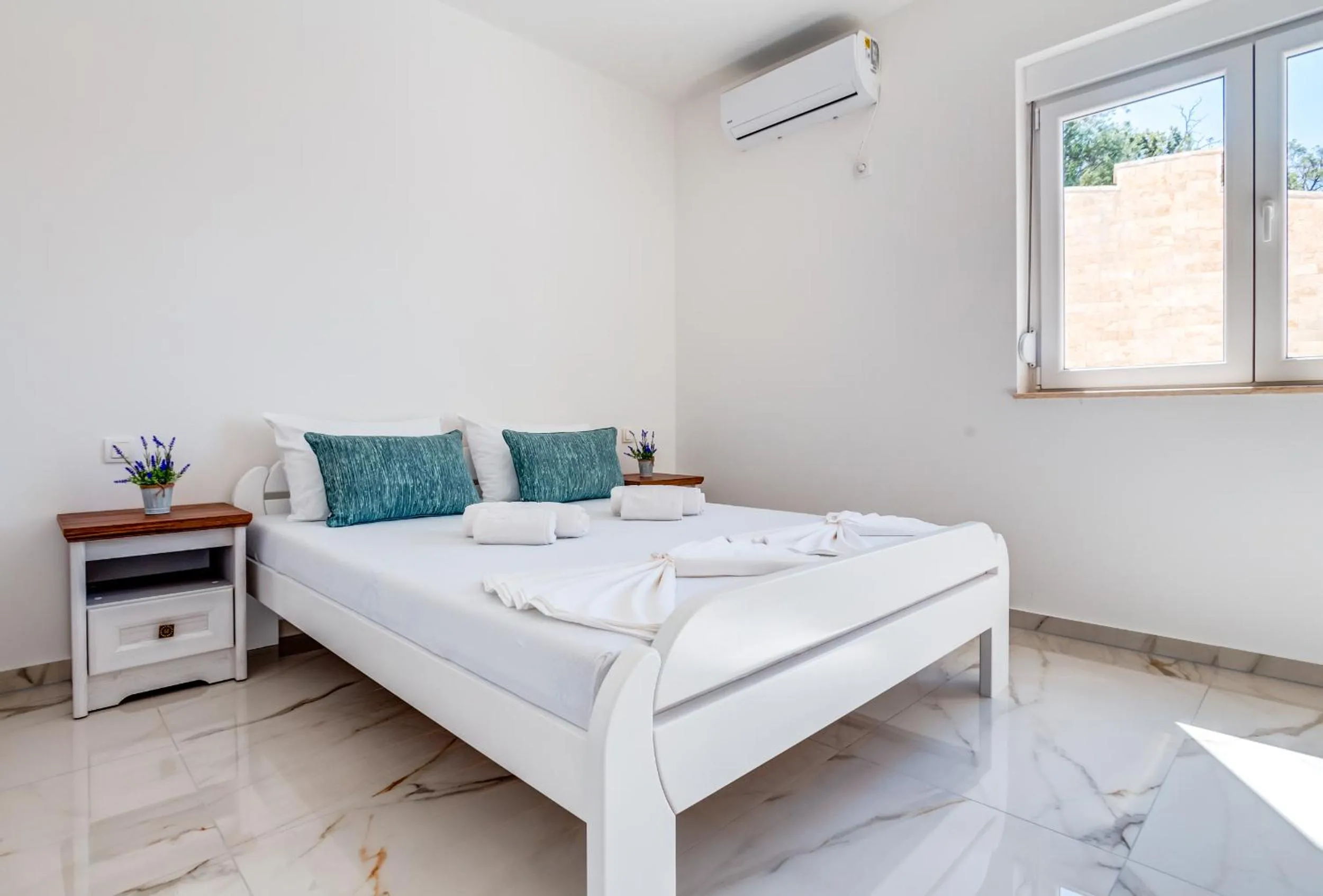 Bed in Dolaca Villas