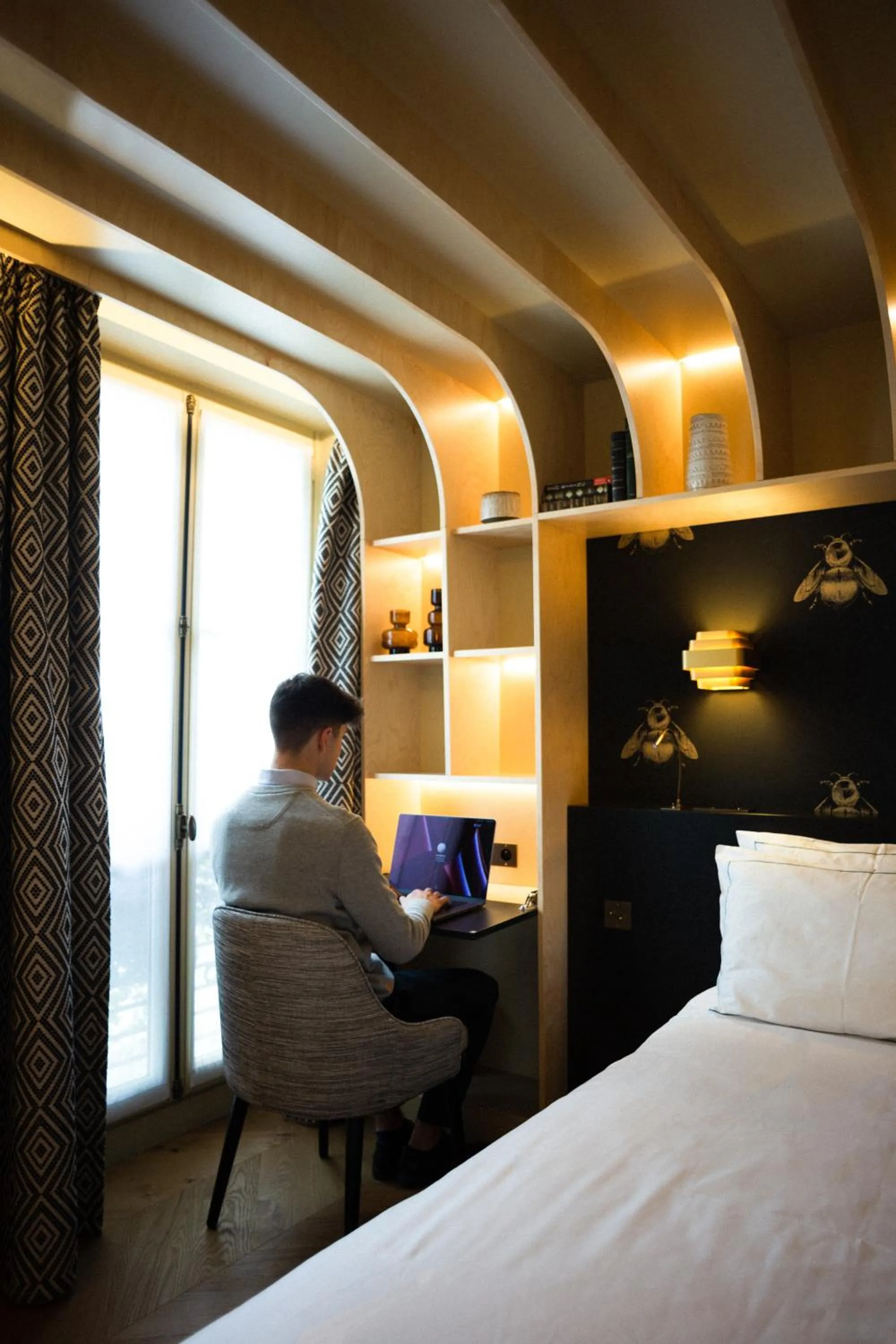 Bed in Bonsoir Madame