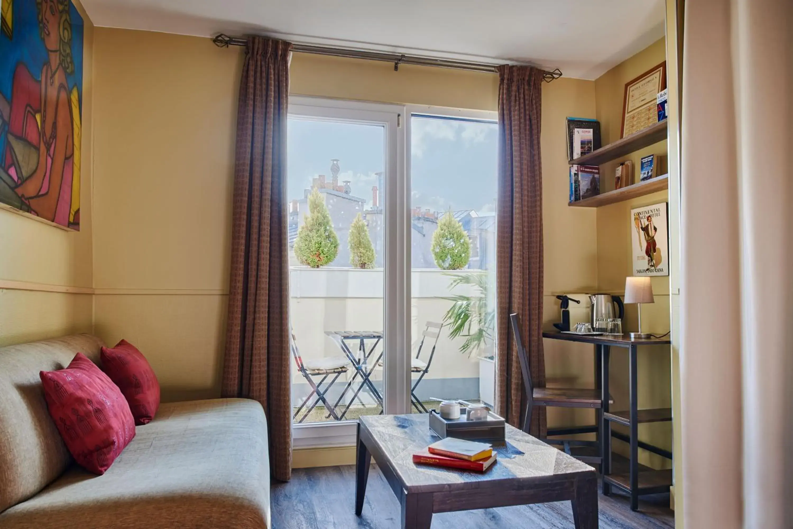 Junior Suite in Hôtel Moulin Plaza by Happyculture Junior Suite in Hôtel Moulin Plaza by Happyculture