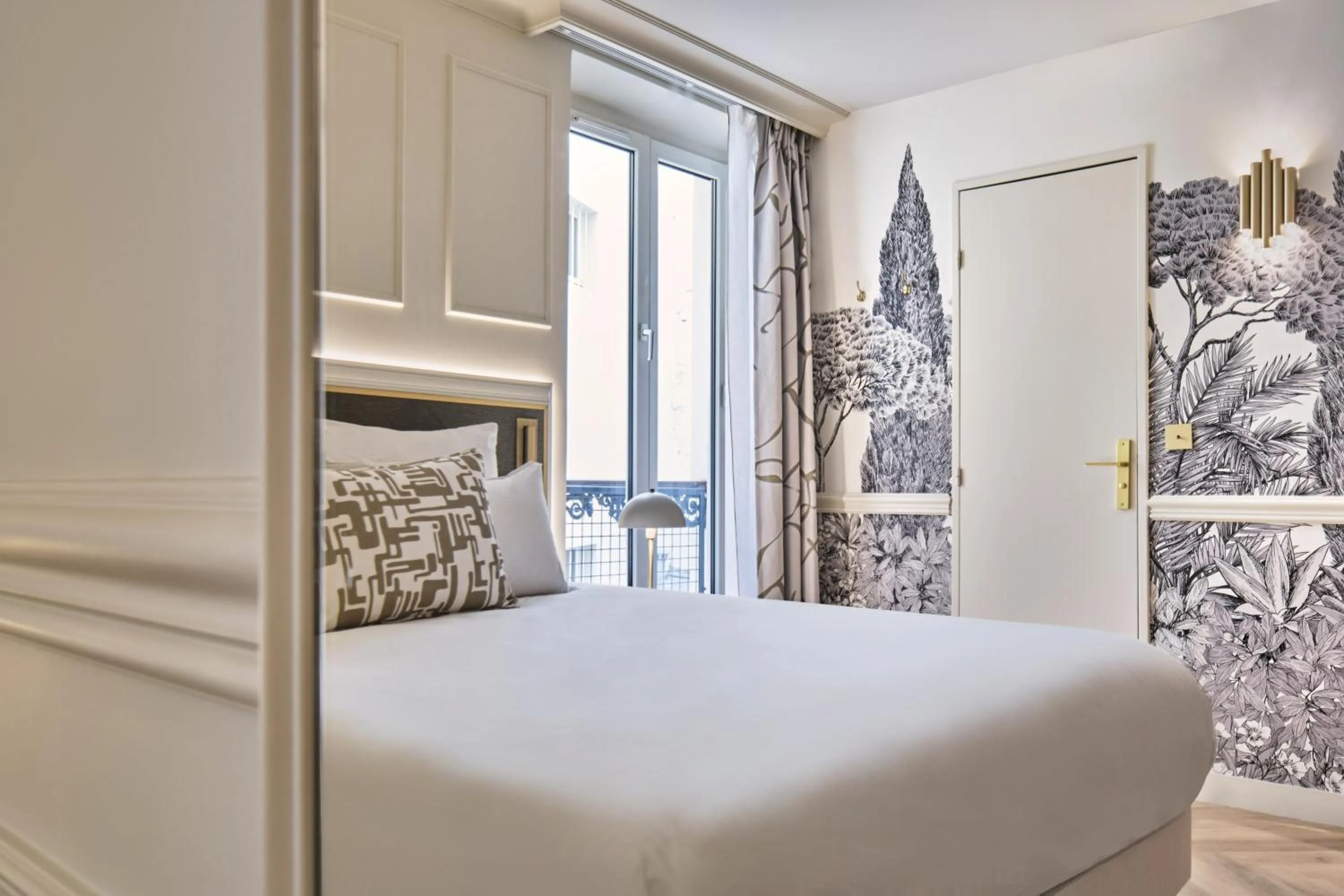 Bedroom, Bed in Posy Hotel by Happyculture