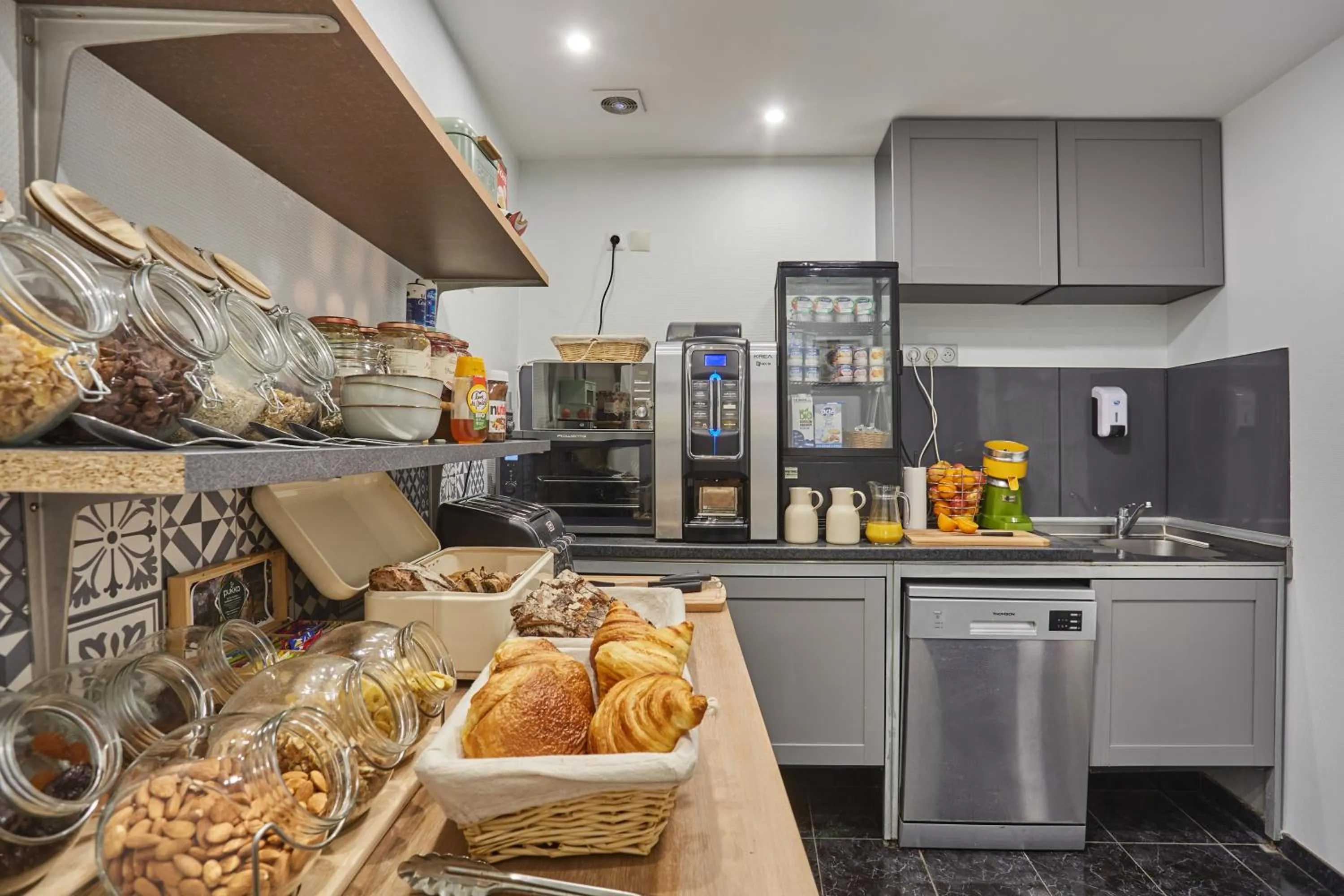 Breakfast in Huni Hôtel