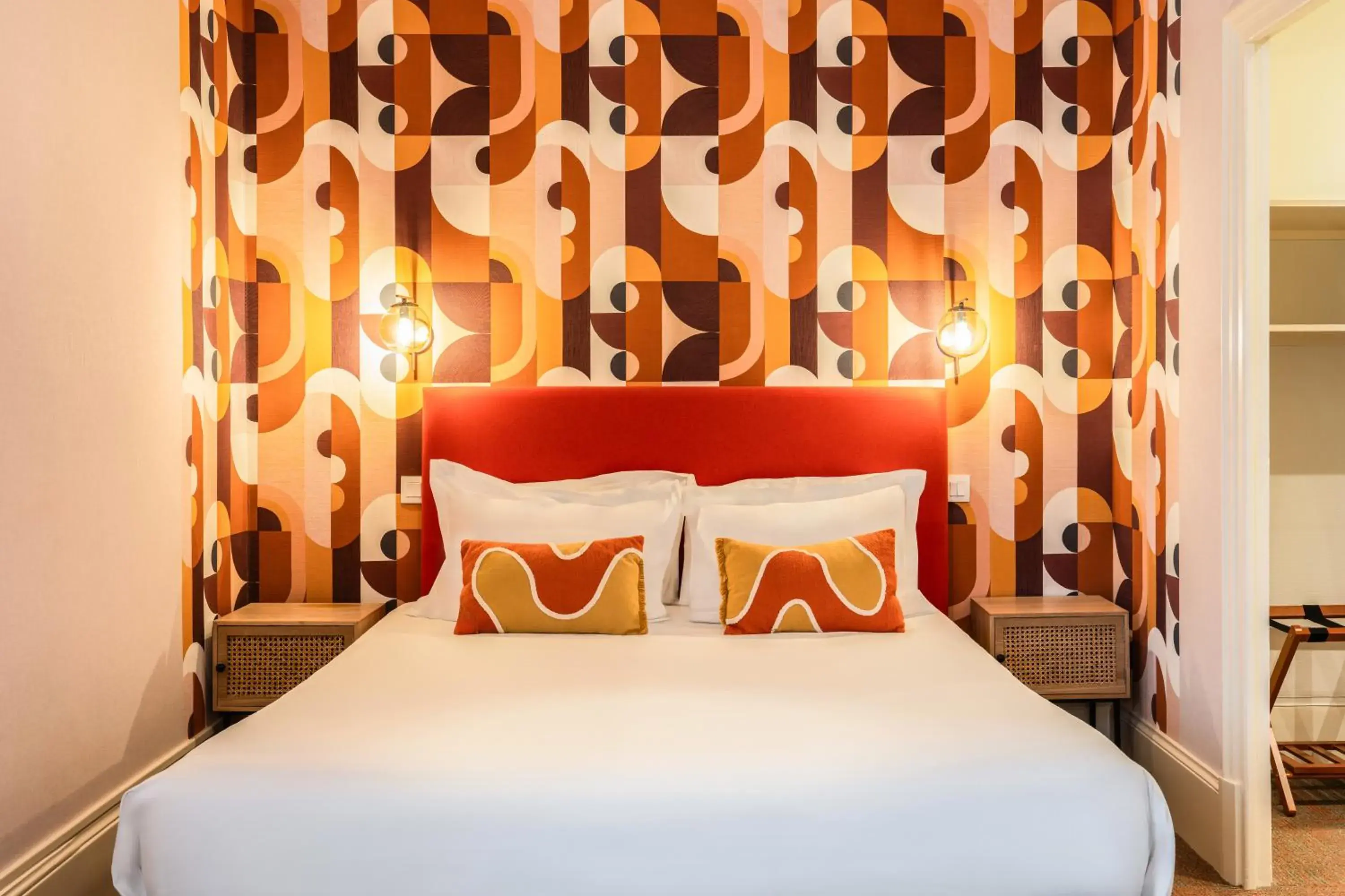 Superior Double or Twin Room in The Originals Boutique, Hôtel Normandie, Auxerre Superior Double or Twin Room in The Originals Boutique, Hôtel Normandie, Auxerre