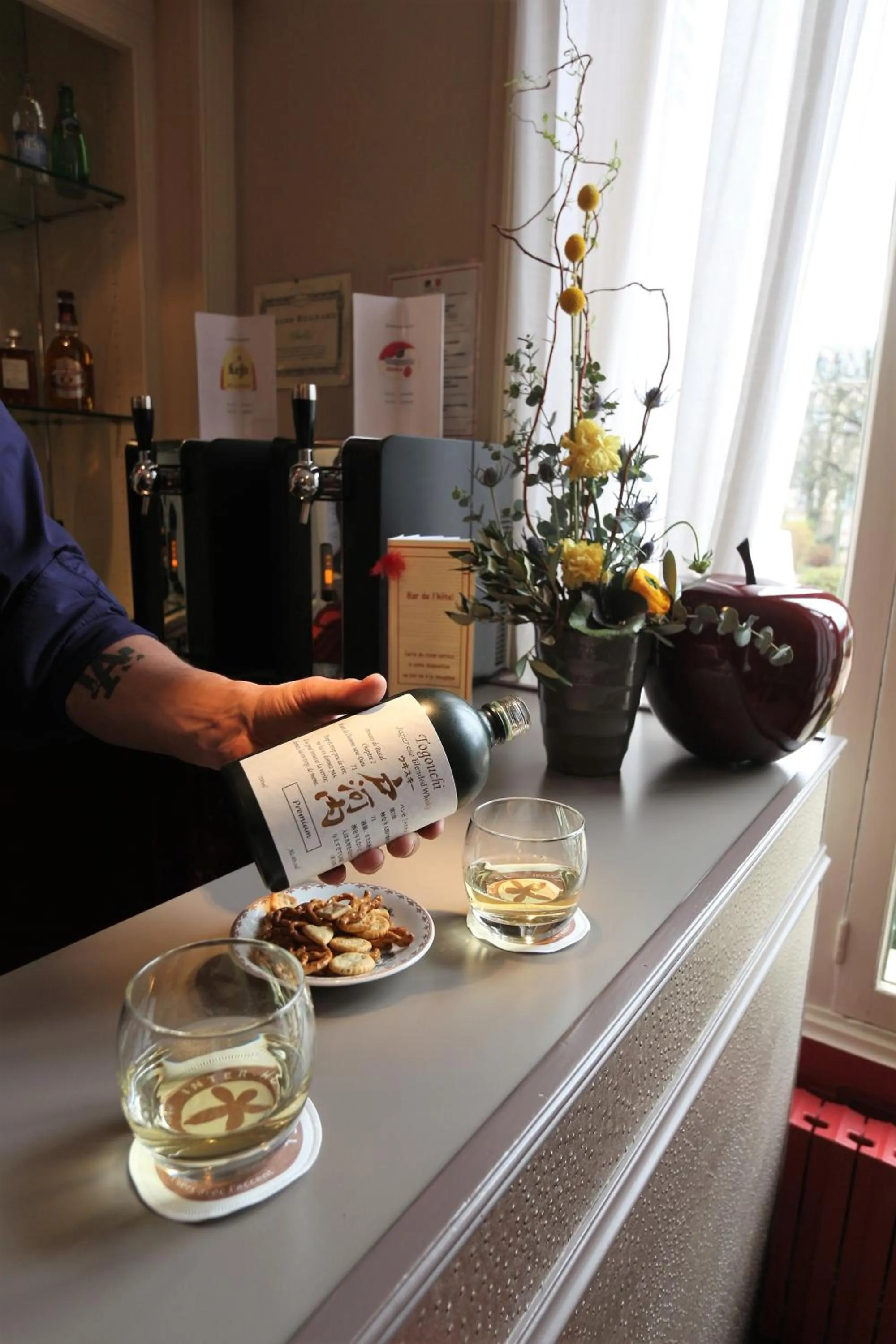 Alcoholic drinks in The Originals Boutique, Hôtel Normandie, Auxerre