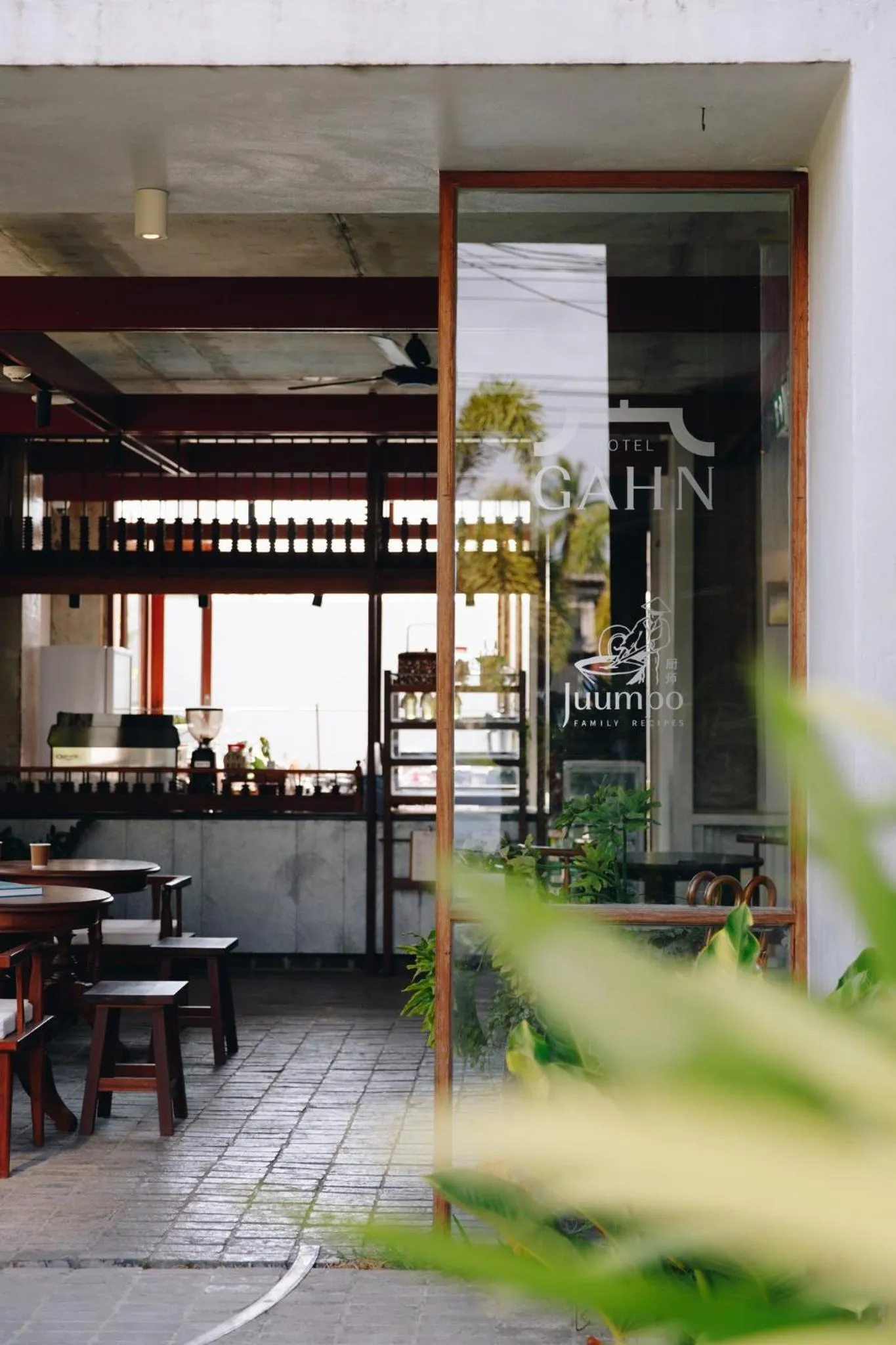 Restaurant/places to eat in Hotel Gahn Khao Lak