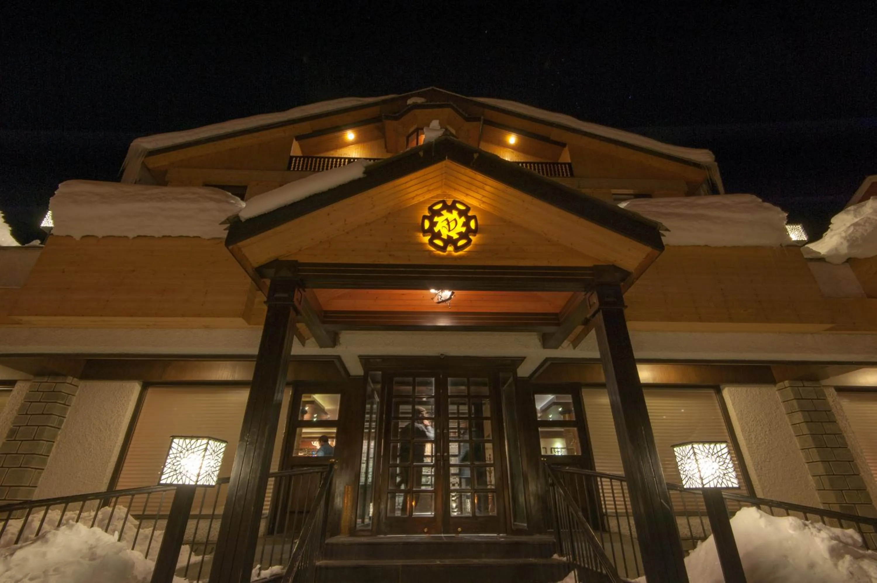 Facade/entrance in The Vintage Gulmarg