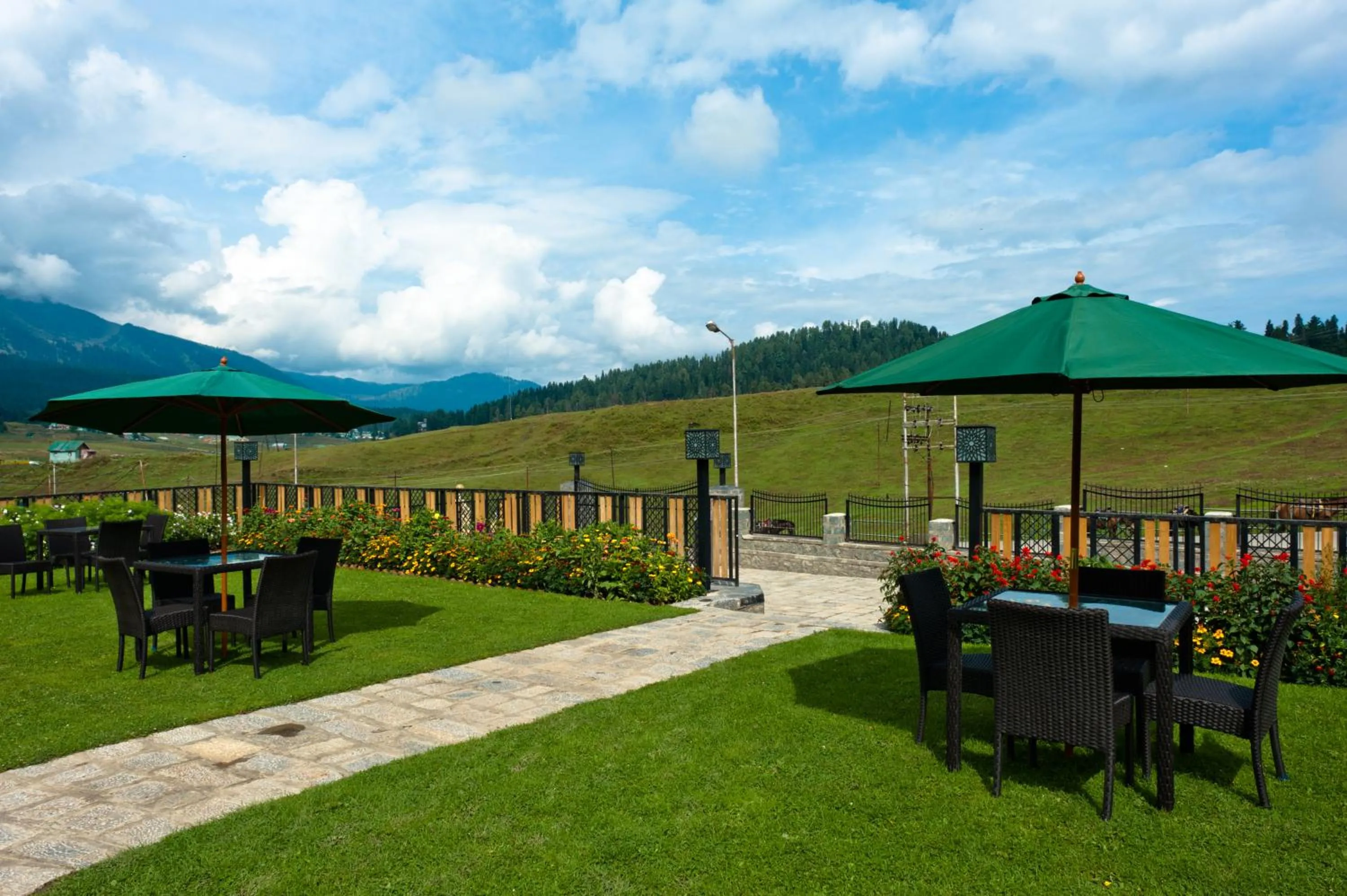 Other in The Vintage Gulmarg