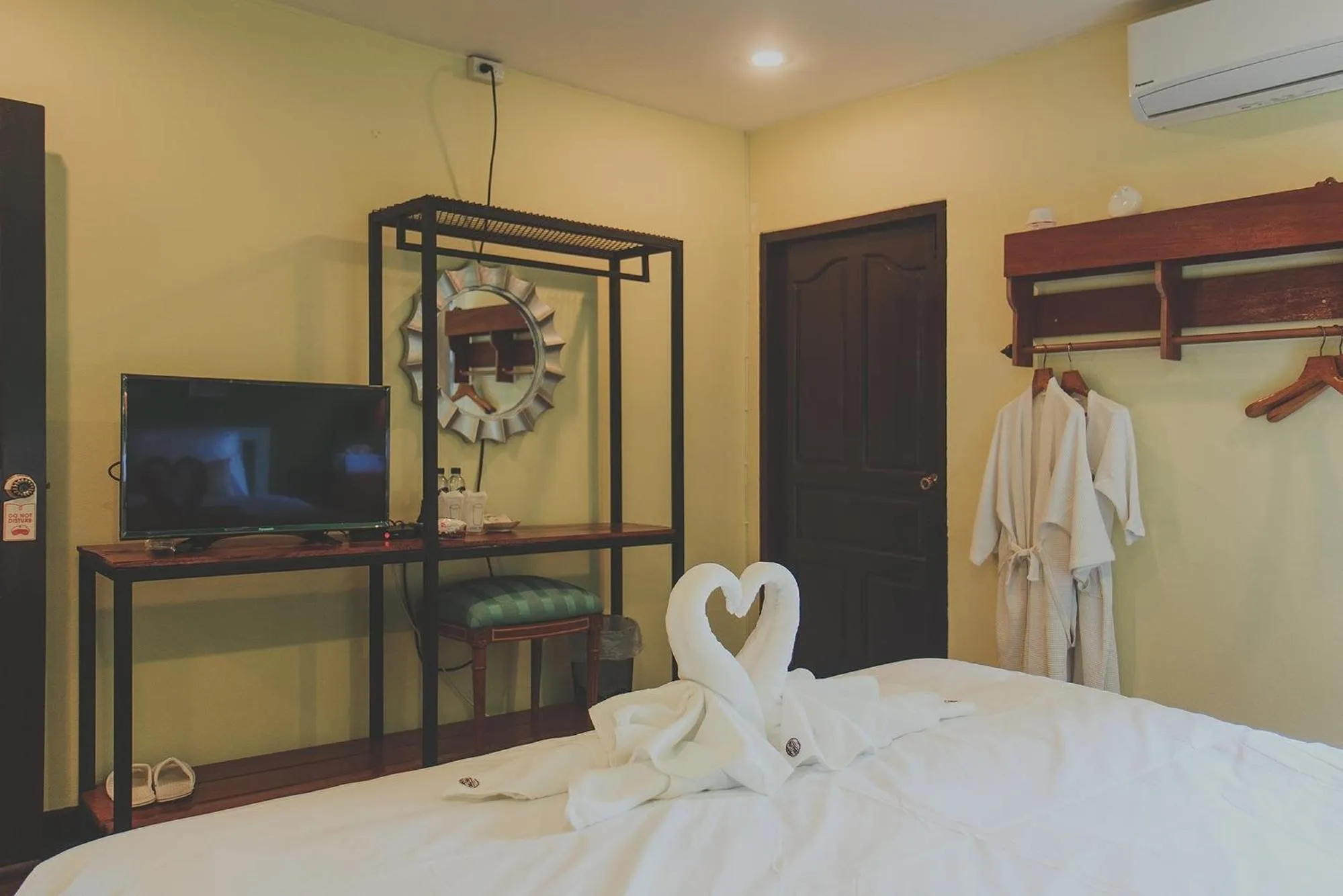 TV and multimedia, TV/Entertainment Center in Chill Vibe Hostel