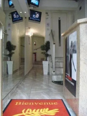 Lobby or reception in Little Palace