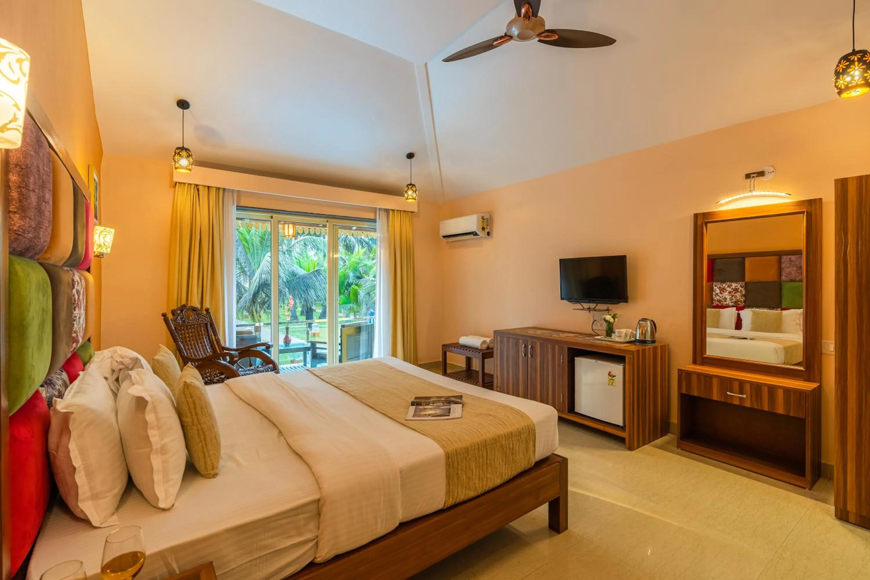 Bed in La Cabana Beach & Spa, By Ashvem Beach