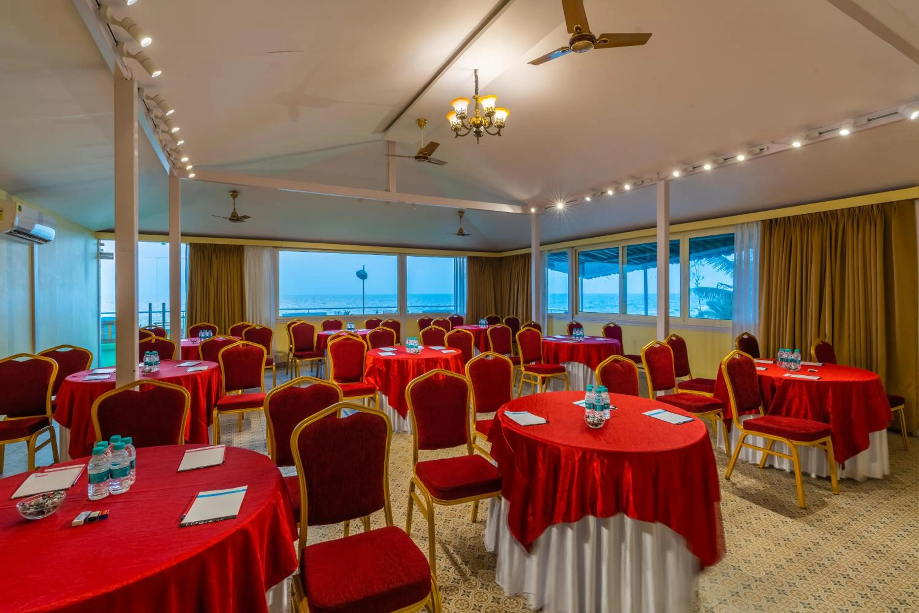 Meeting/conference room in La Cabana Beach & Spa, By Ashvem Beach
